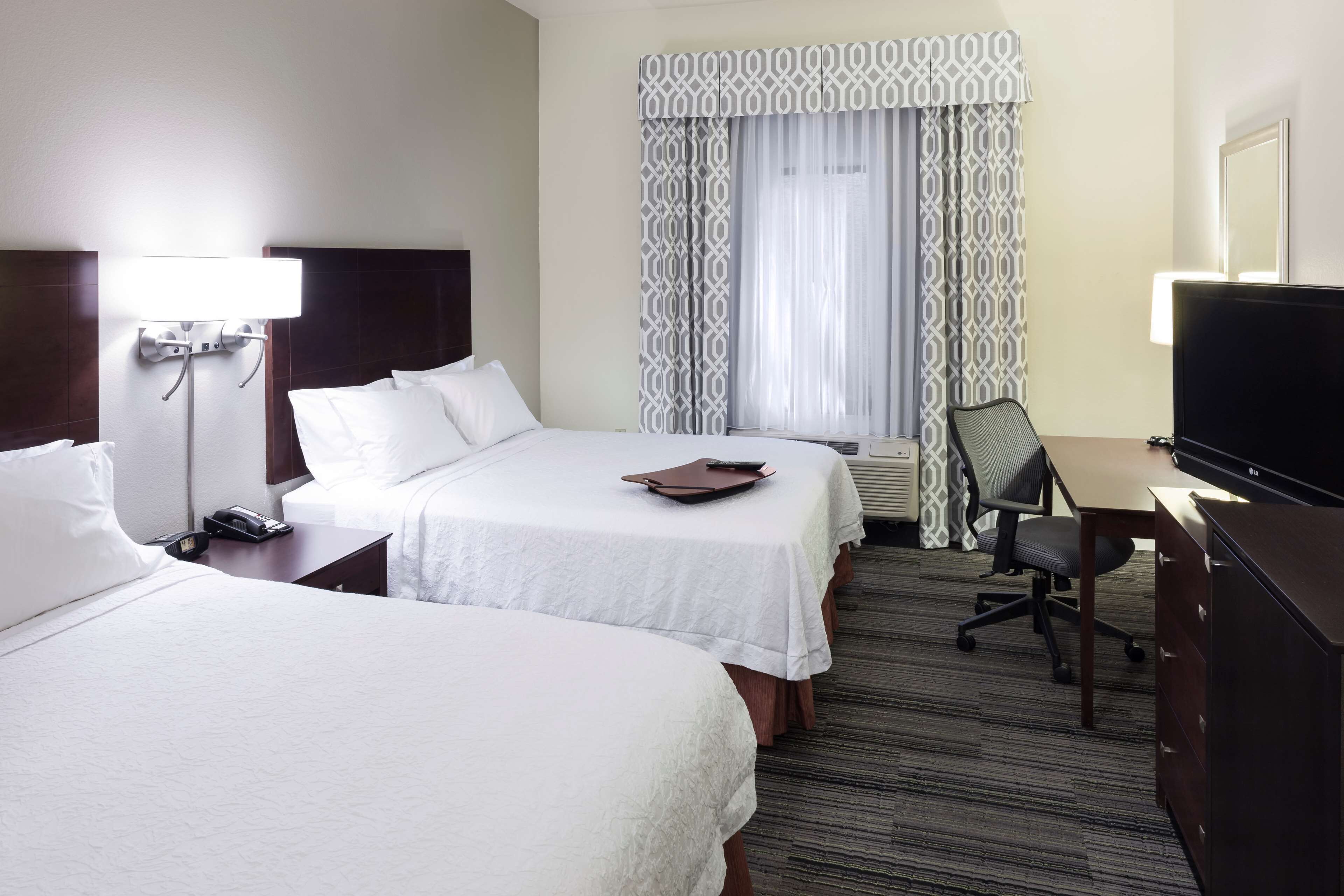 Hampton Inn & Suites North Phoenix/Happy Valley Hampton Inn & Suites North Phoenix/Happy Valley