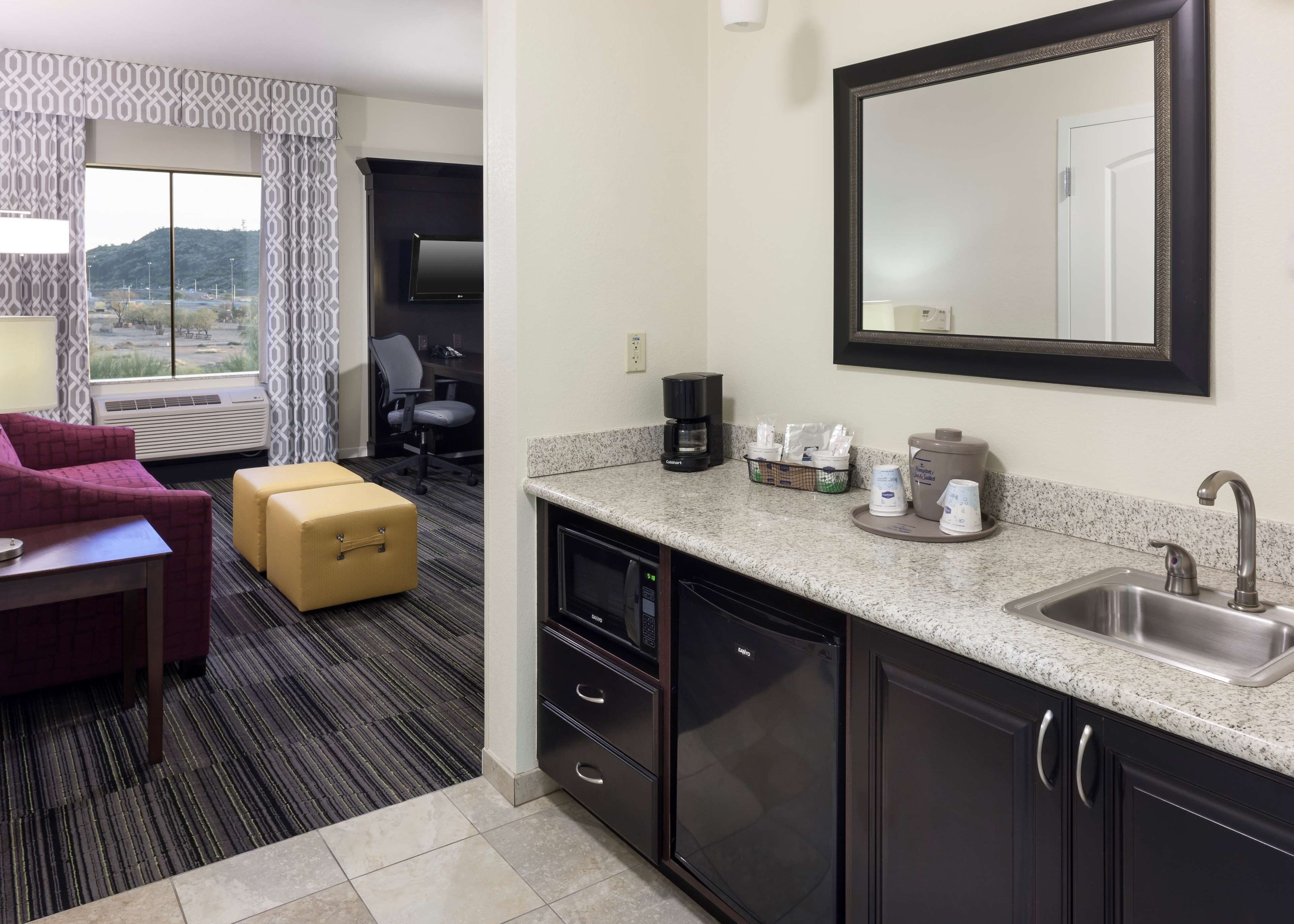 Hampton Inn & Suites North Phoenix/Happy Valley Hampton Inn & Suites North Phoenix/Happy Valley