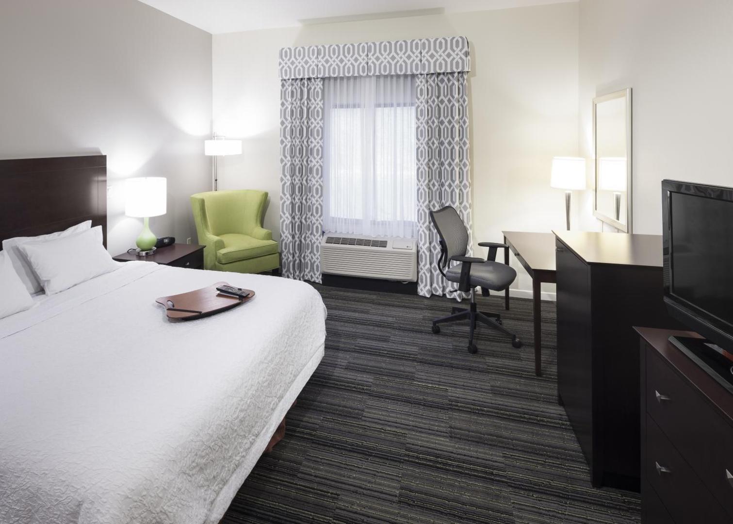 Hampton Inn & Suites North Phoenix/Happy Valley Hampton Inn & Suites North Phoenix/Happy Valley