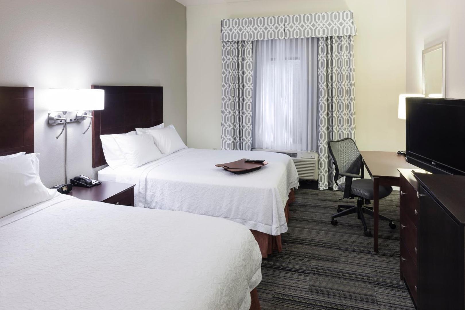 Hampton Inn & Suites North Phoenix/Happy Valley Hampton Inn & Suites North Phoenix/Happy Valley