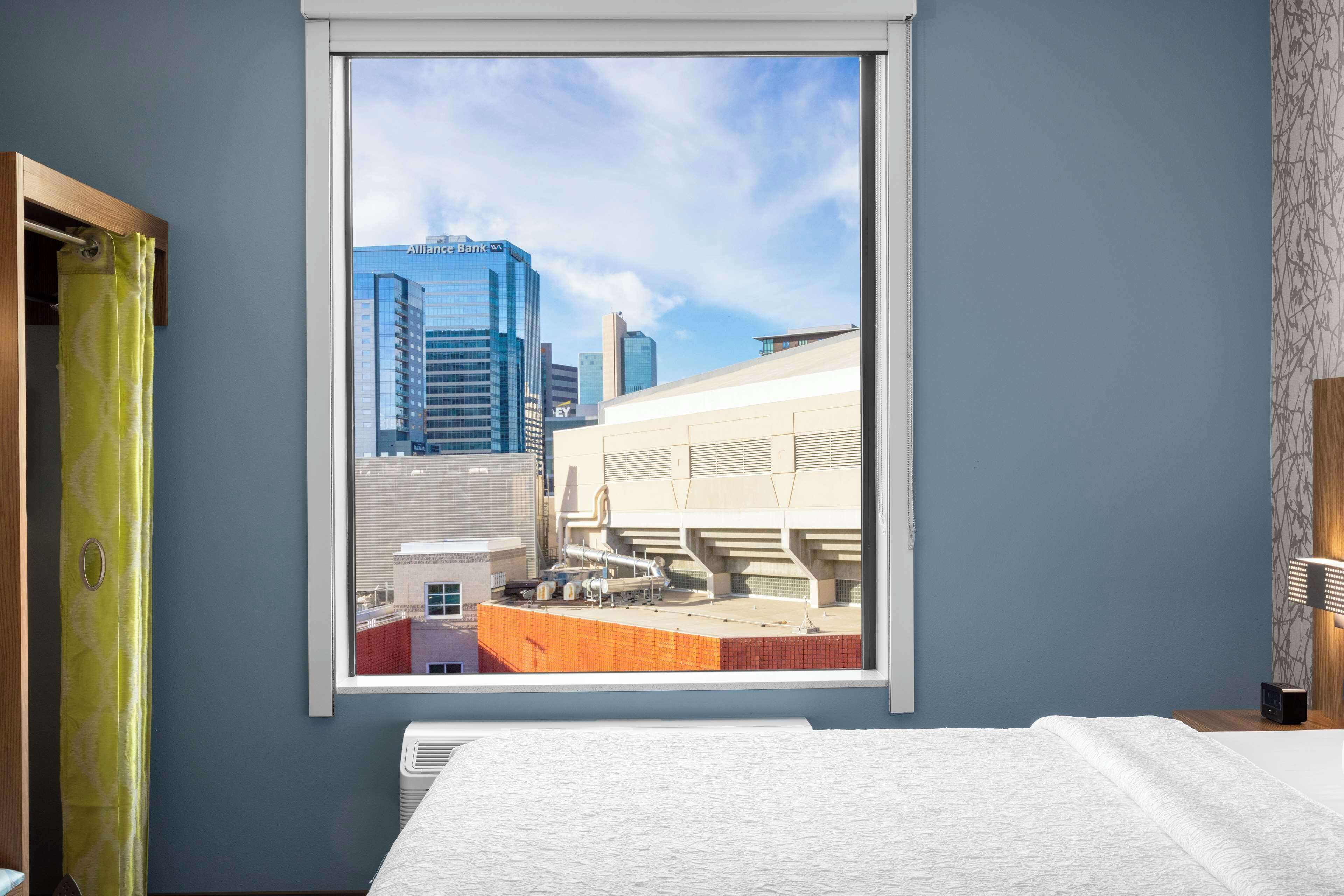 Home2 Suites by Hilton Phoenix Downtown