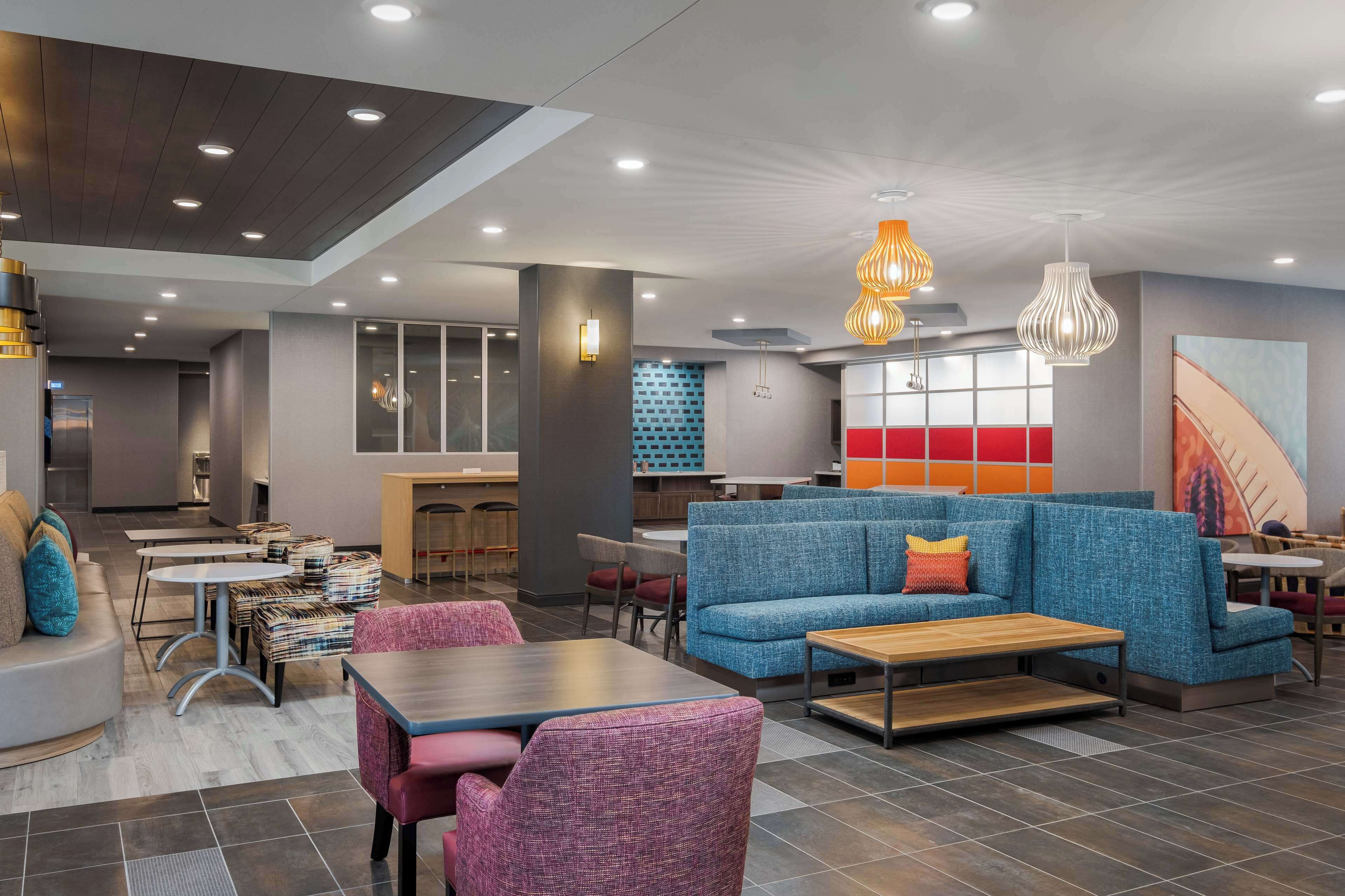 Home2 Suites by Hilton Phoenix Midtown