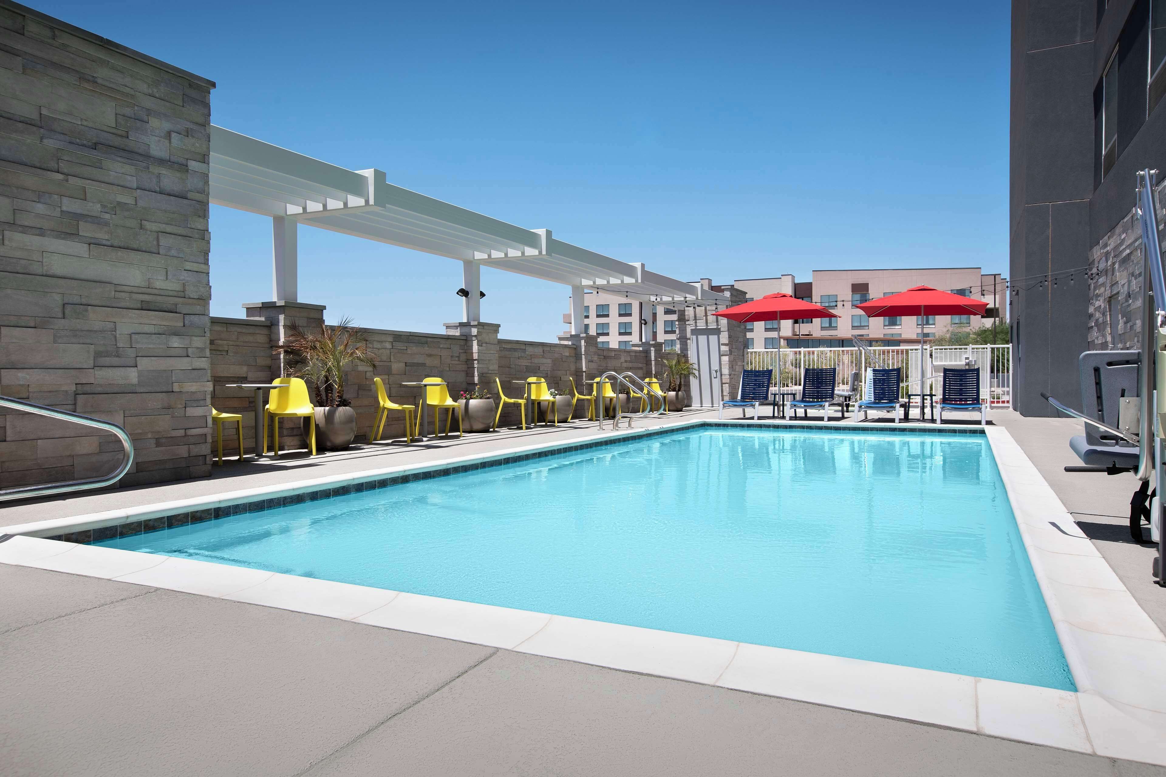 Home2 Suites by Hilton Phoenix North Happy Valley