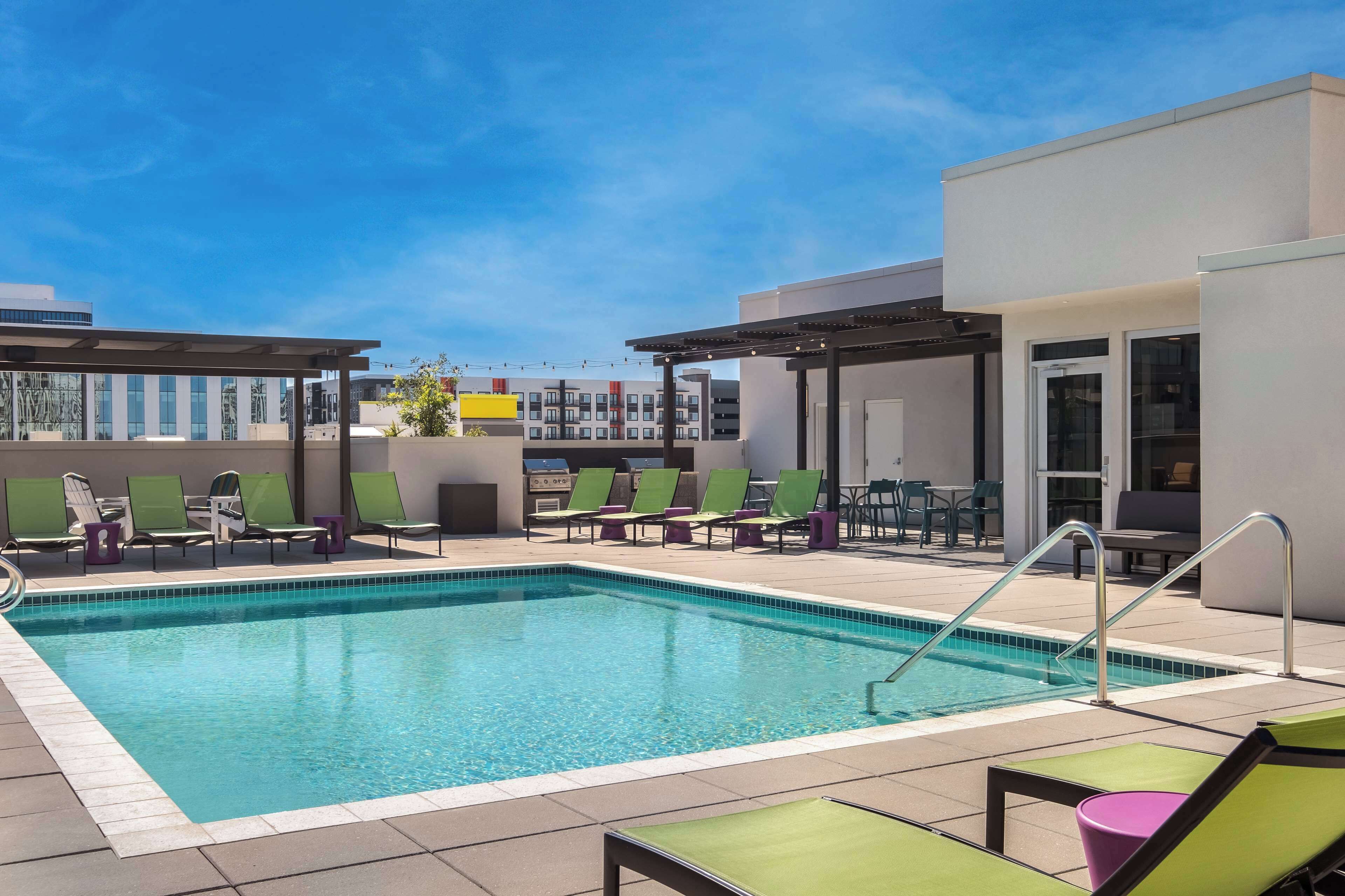 Tru by Hilton Phoenix Midtown Tru by Hilton Phoenix Midtown