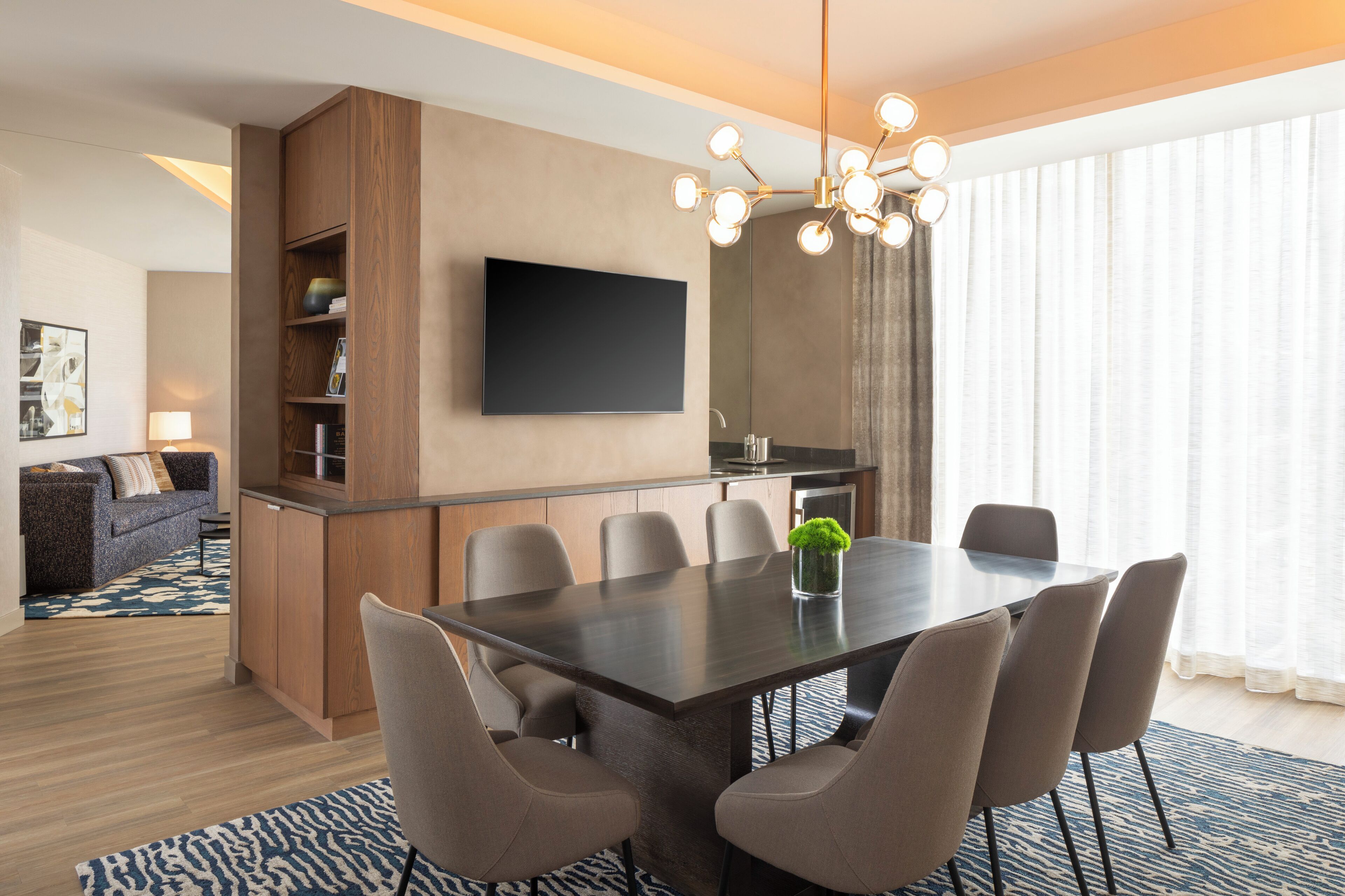 Caesars Republic Scottsdale, a Hilton Hotel