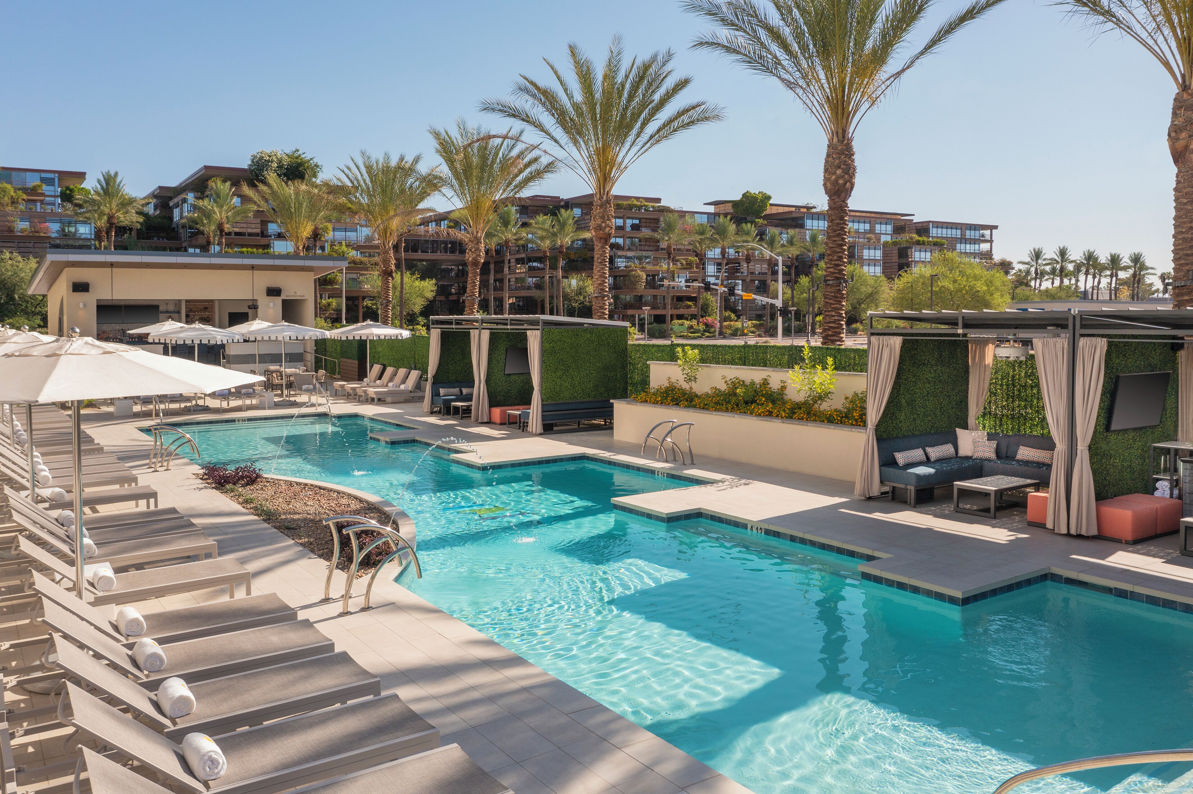 Caesars Republic Scottsdale, a Hilton Hotel