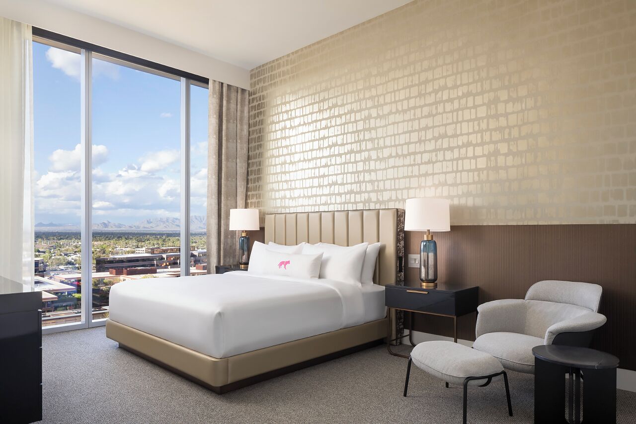 Caesars Republic Scottsdale, a Hilton Hotel