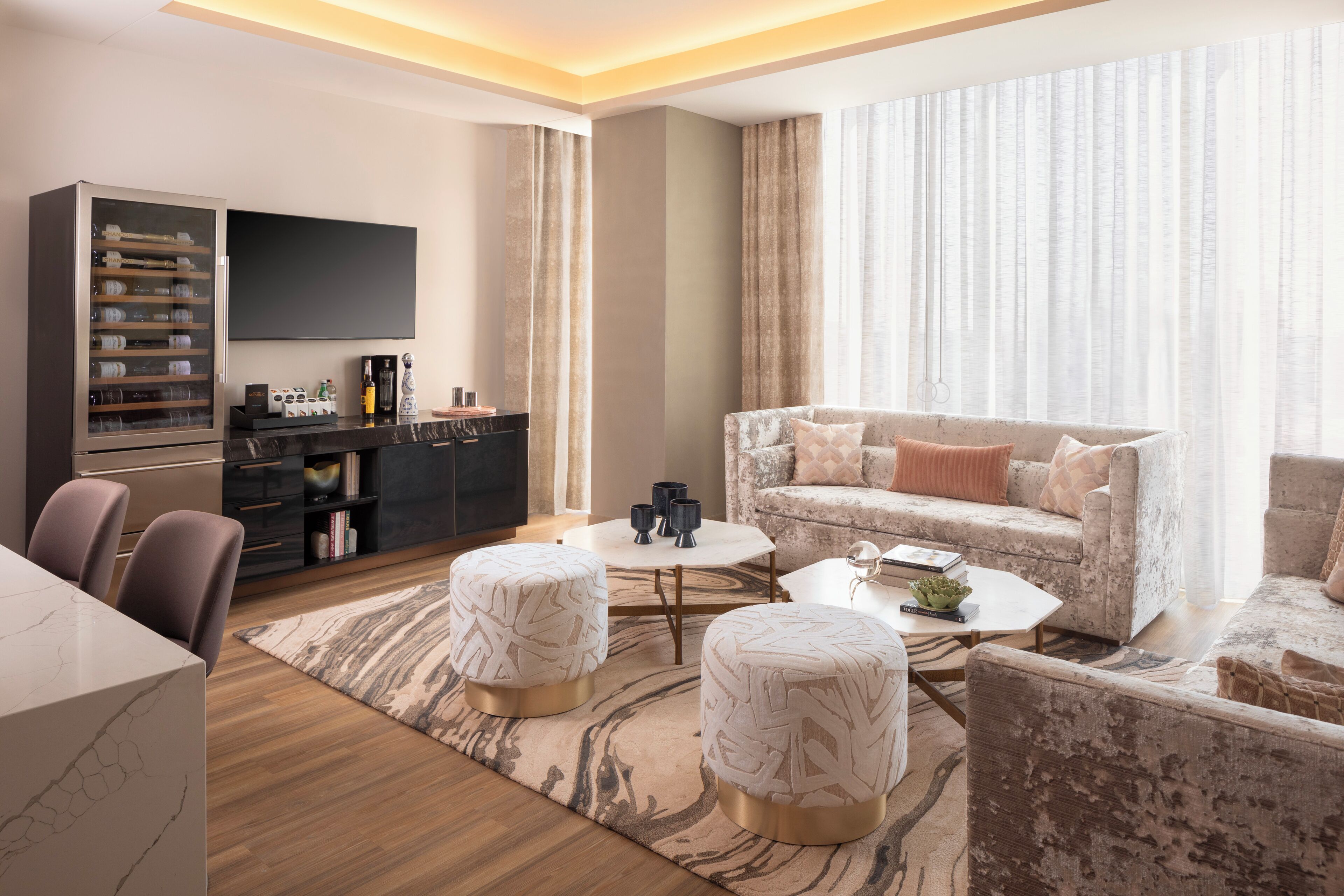 Caesars Republic Scottsdale, a Hilton Hotel