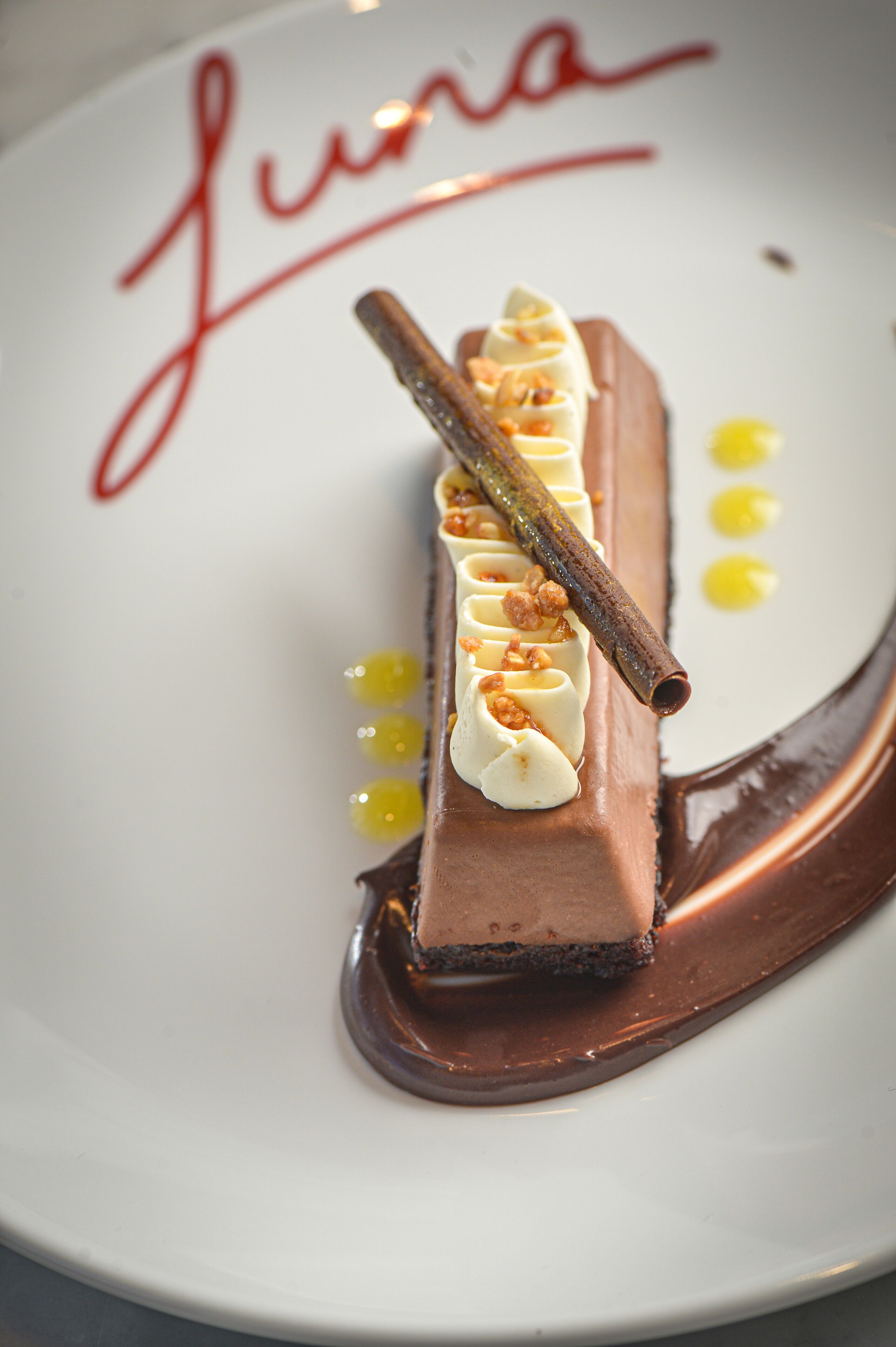 Caesars Republic Scottsdale, a Hilton Hotel