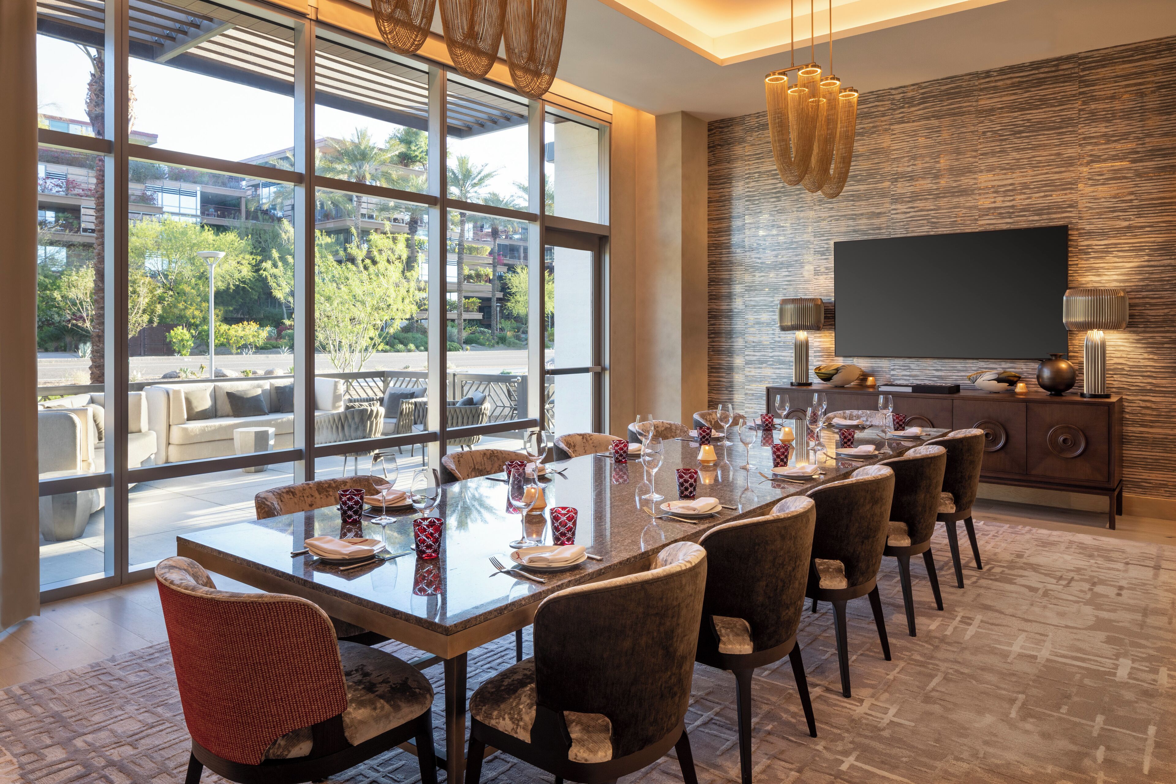 Caesars Republic Scottsdale, a Hilton Hotel