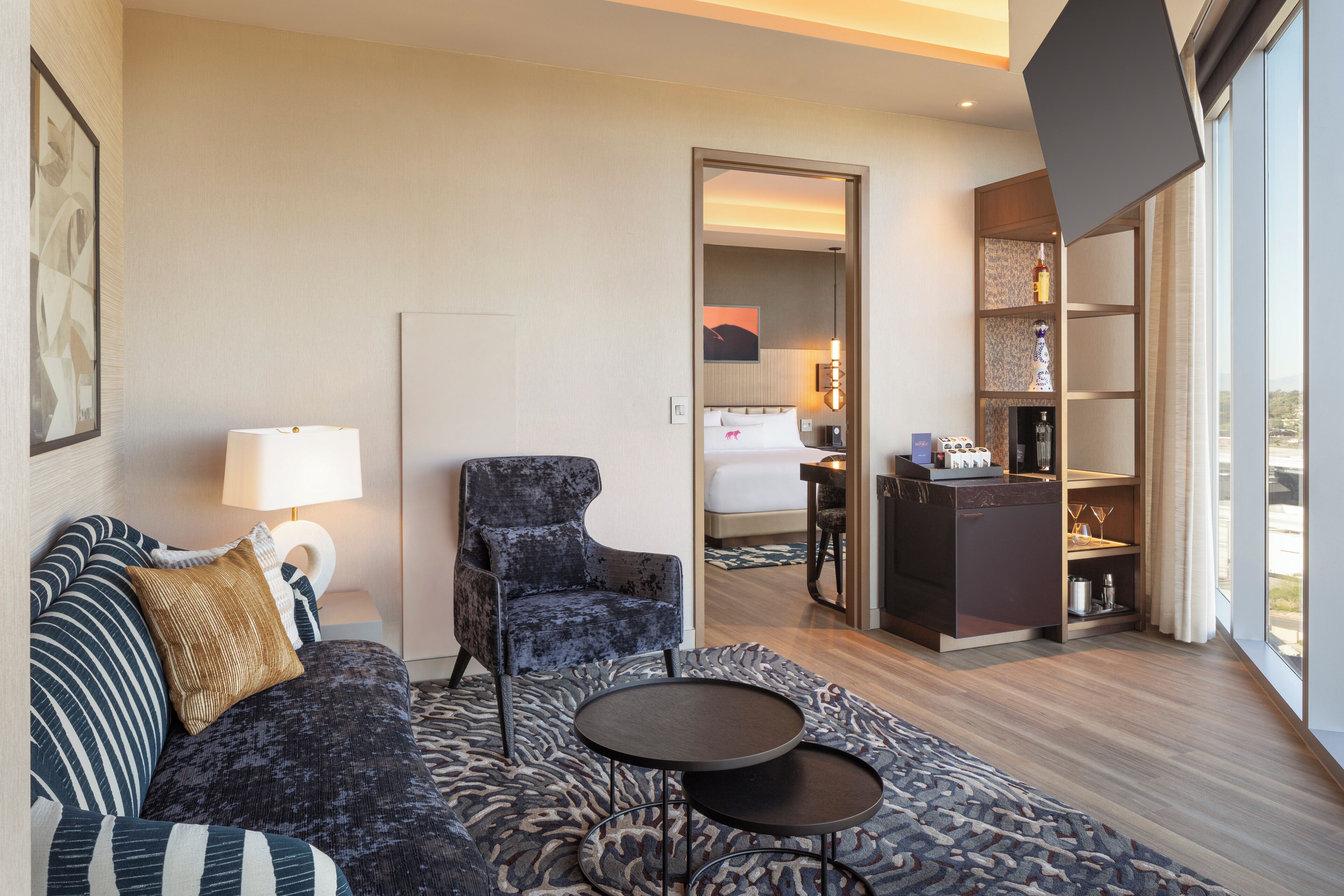 Caesars Republic Scottsdale, a Hilton Hotel