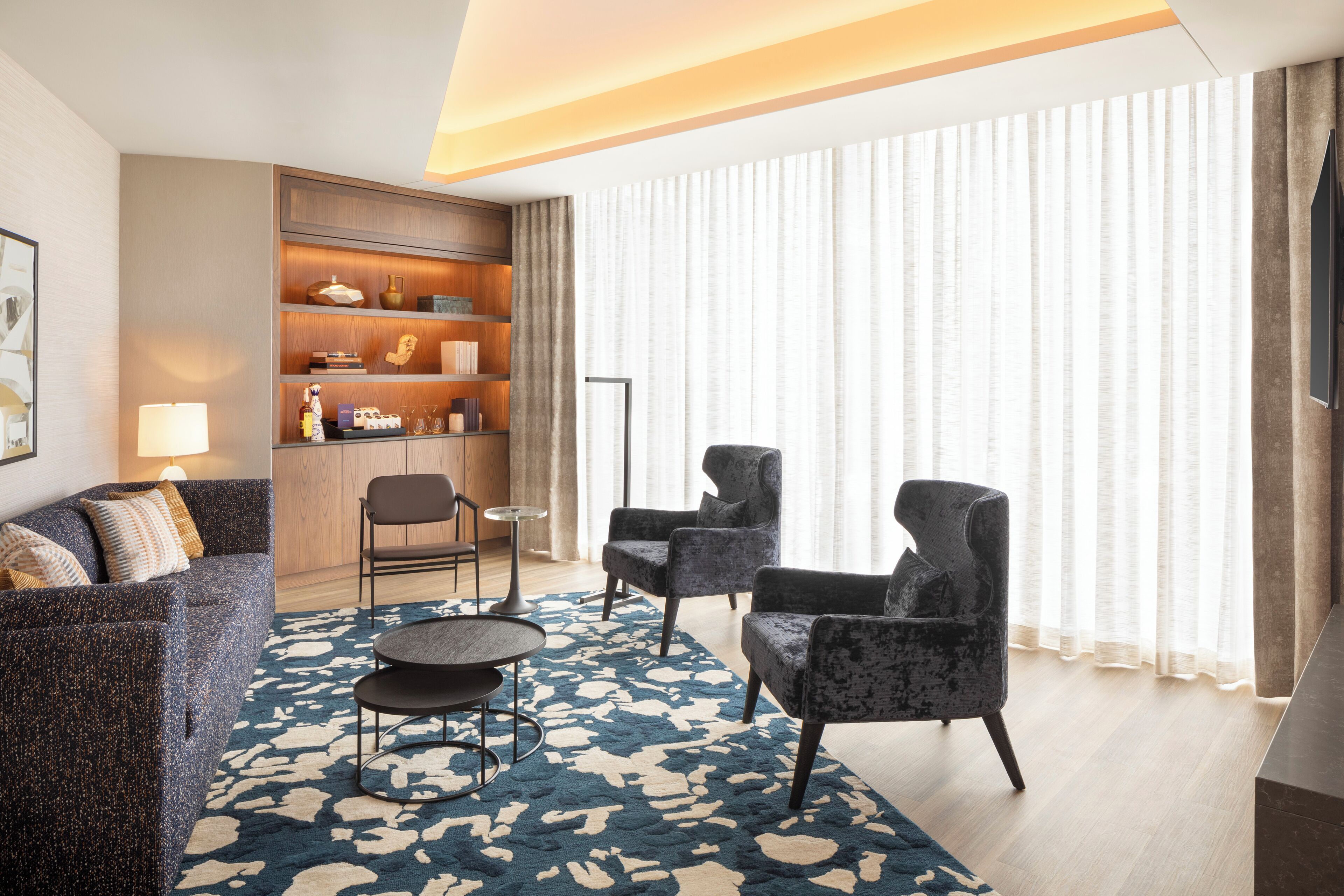 Caesars Republic Scottsdale, a Hilton Hotel