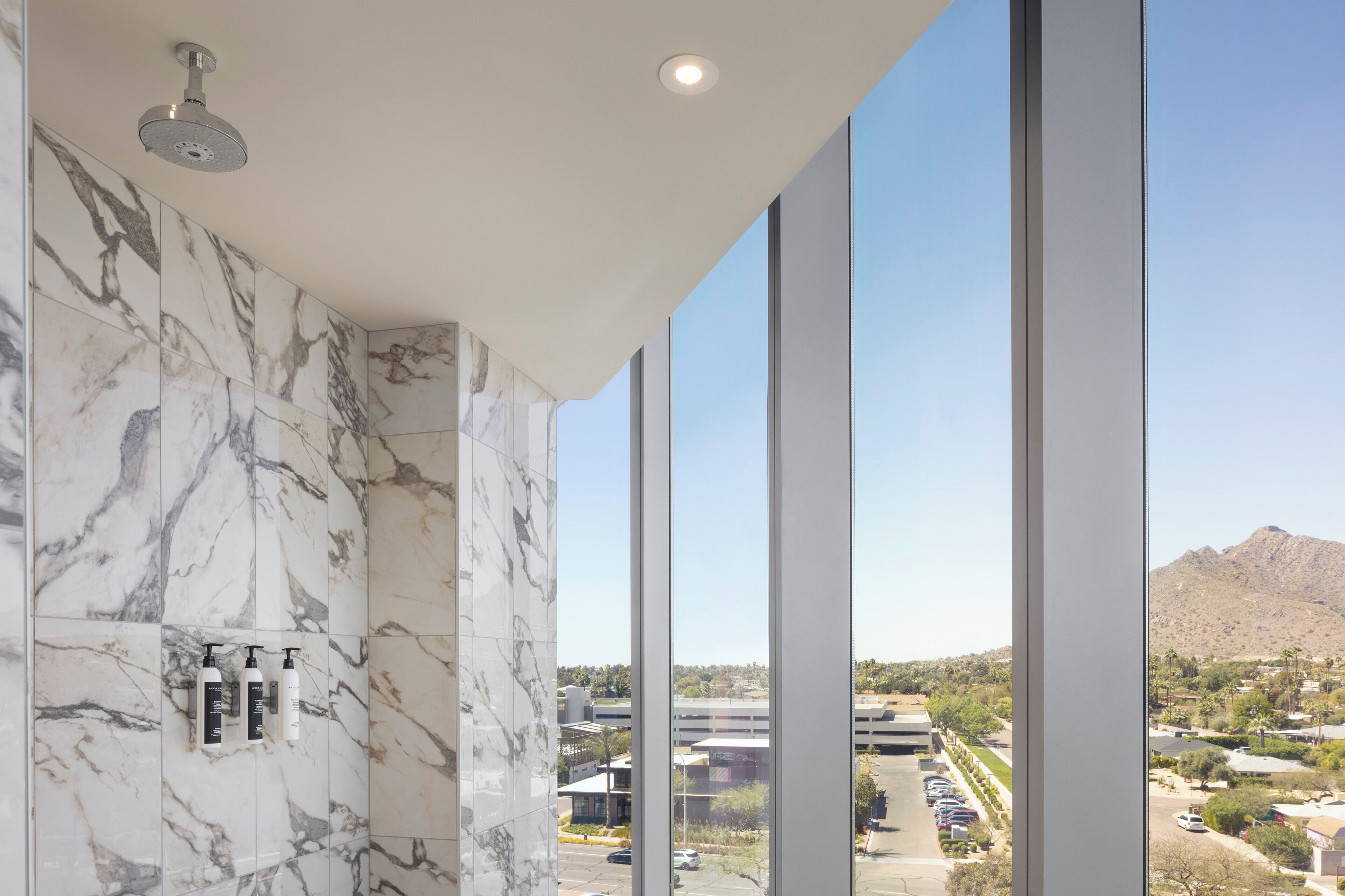 Caesars Republic Scottsdale, a Hilton Hotel