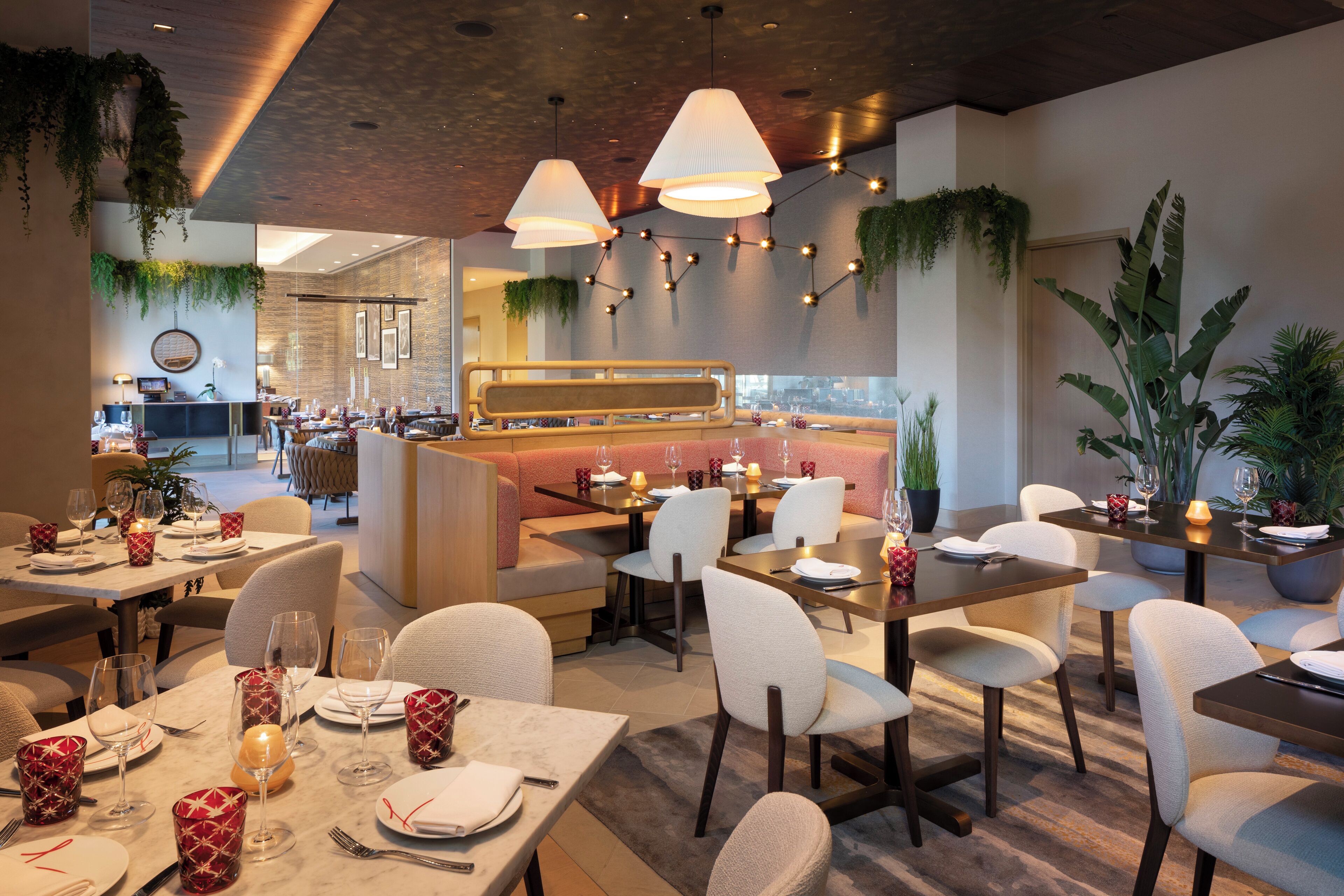 Caesars Republic Scottsdale, a Hilton Hotel