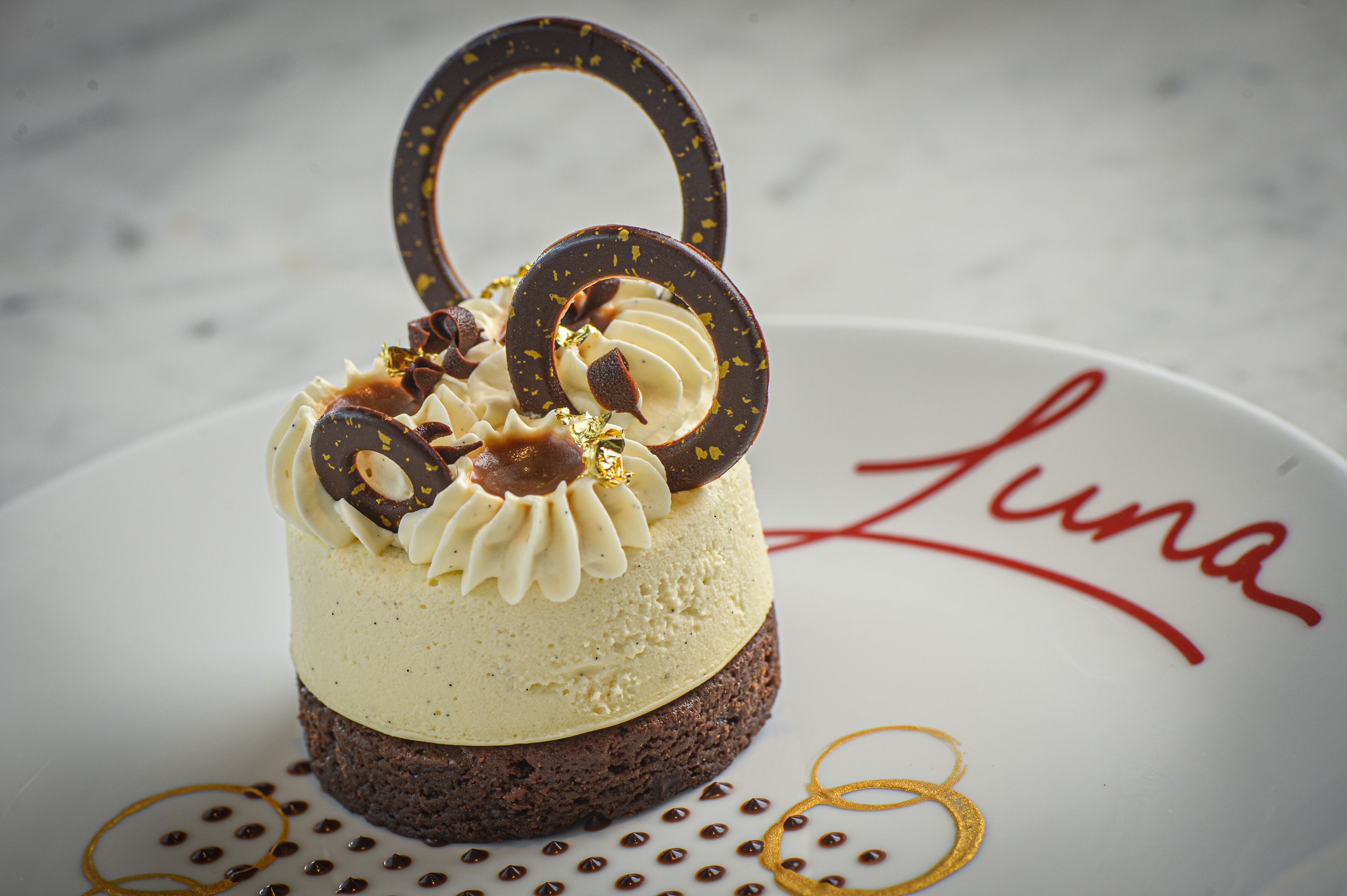 Caesars Republic Scottsdale, a Hilton Hotel