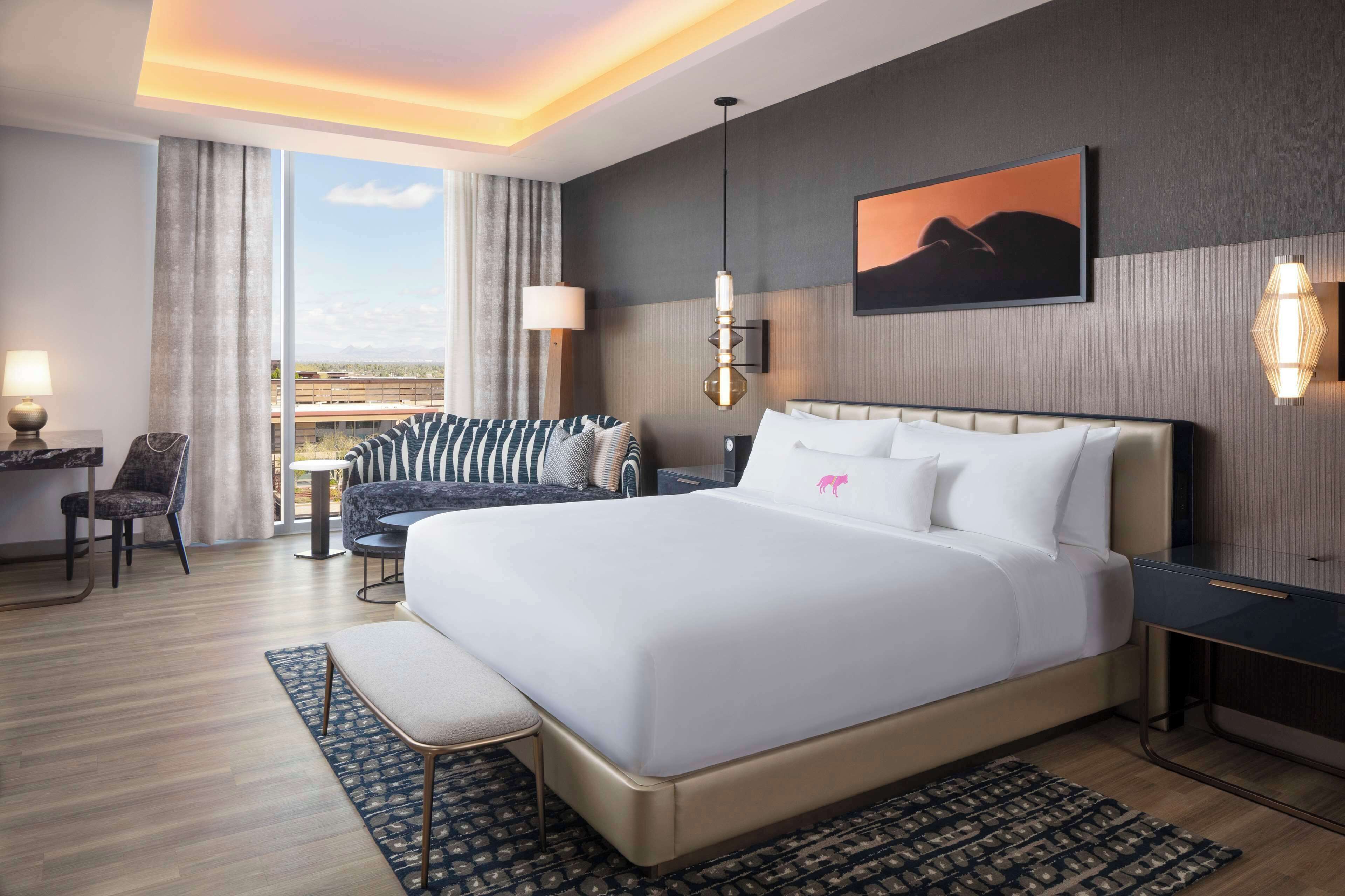 Caesars Republic Scottsdale, a Hilton Hotel