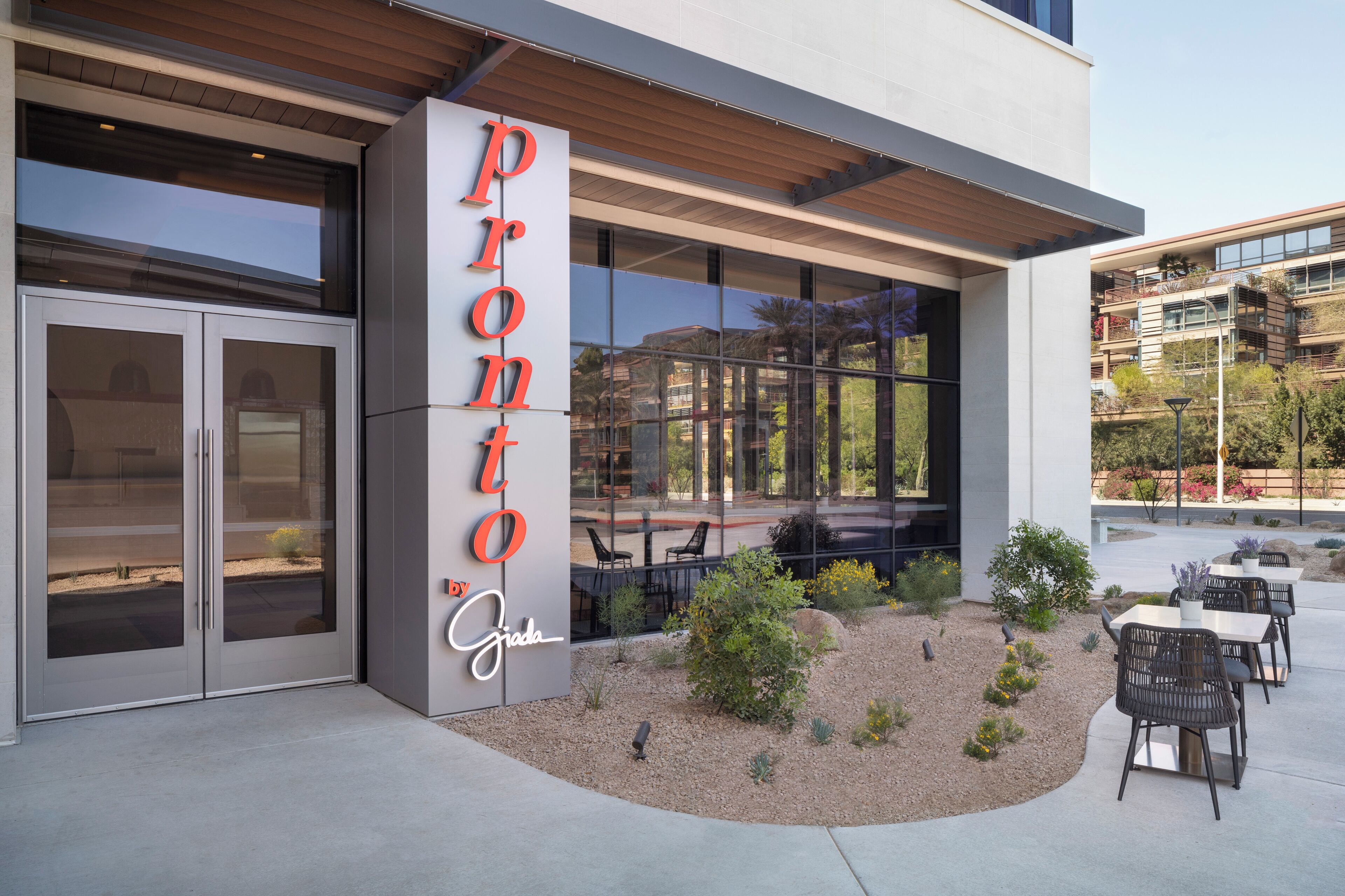 Caesars Republic Scottsdale, a Hilton Hotel