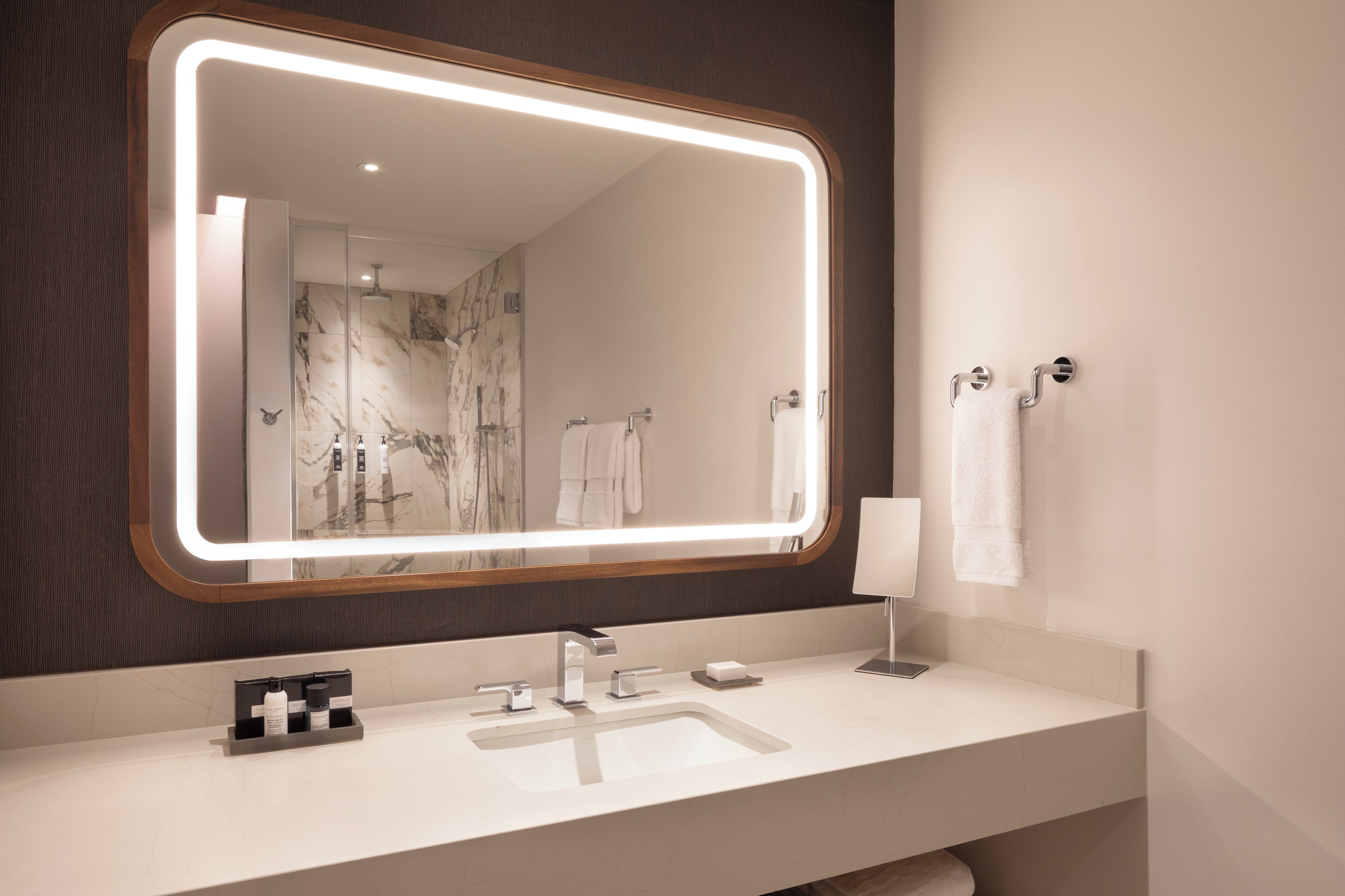 Caesars Republic Scottsdale, a Hilton Hotel