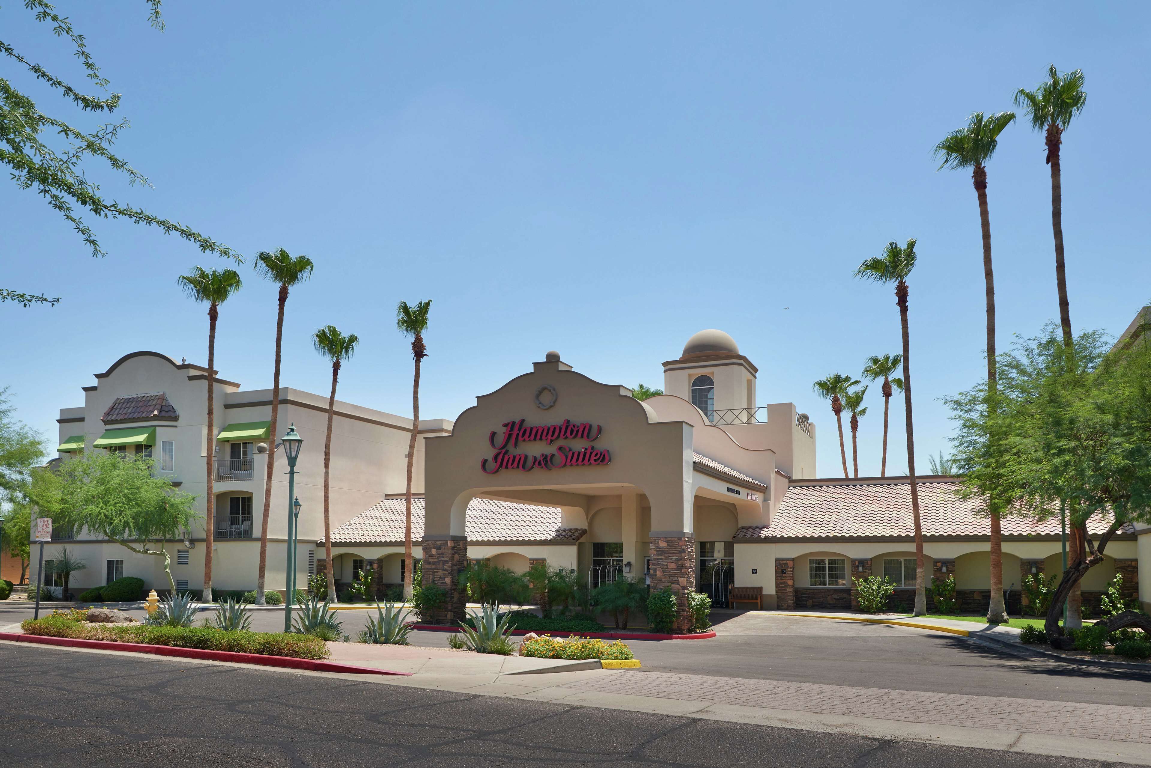 Hampton Inn & Suites Phoenix/Scottsdale Hampton Inn & Suites Phoenix/Scottsdale