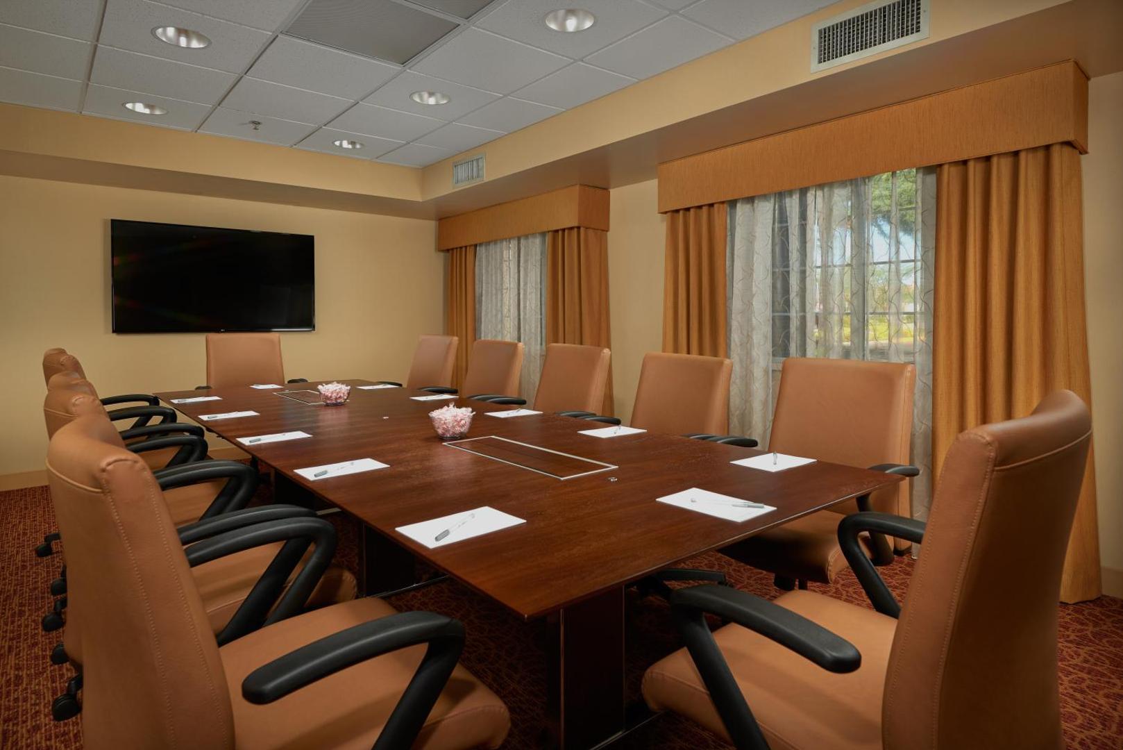 Hampton Inn & Suites Phoenix/Scottsdale Hampton Inn & Suites Phoenix/Scottsdale