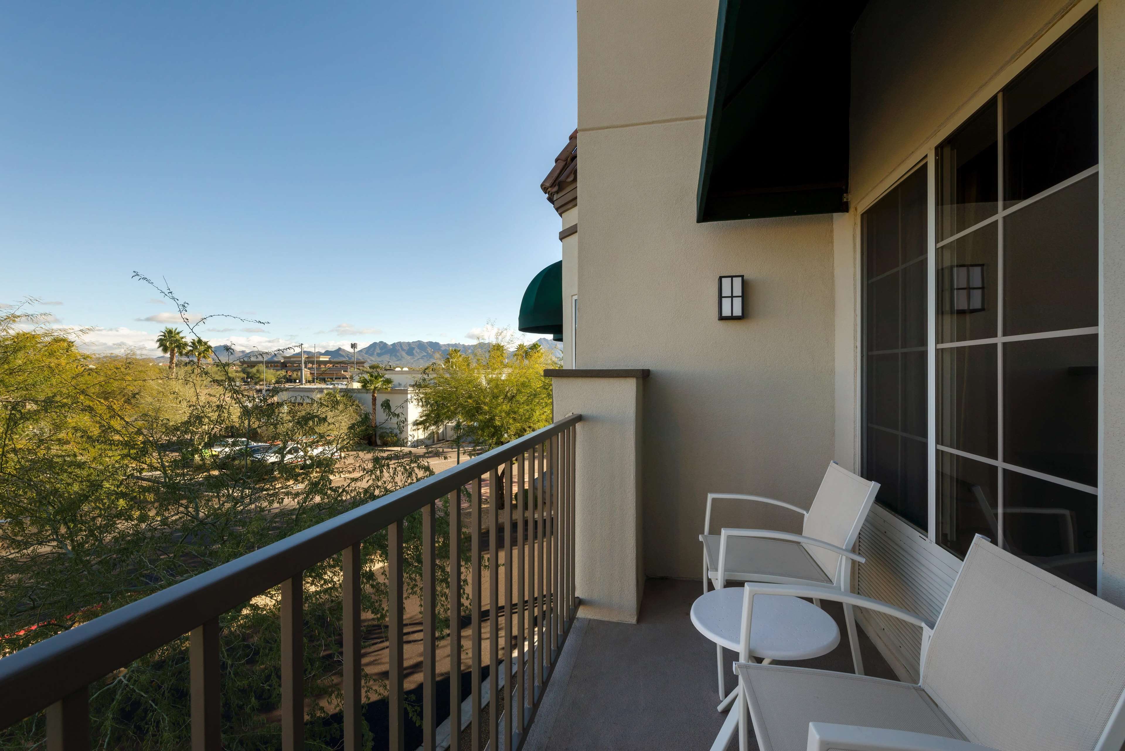 Hampton Inn & Suites Phoenix/Scottsdale Hampton Inn & Suites Phoenix/Scottsdale