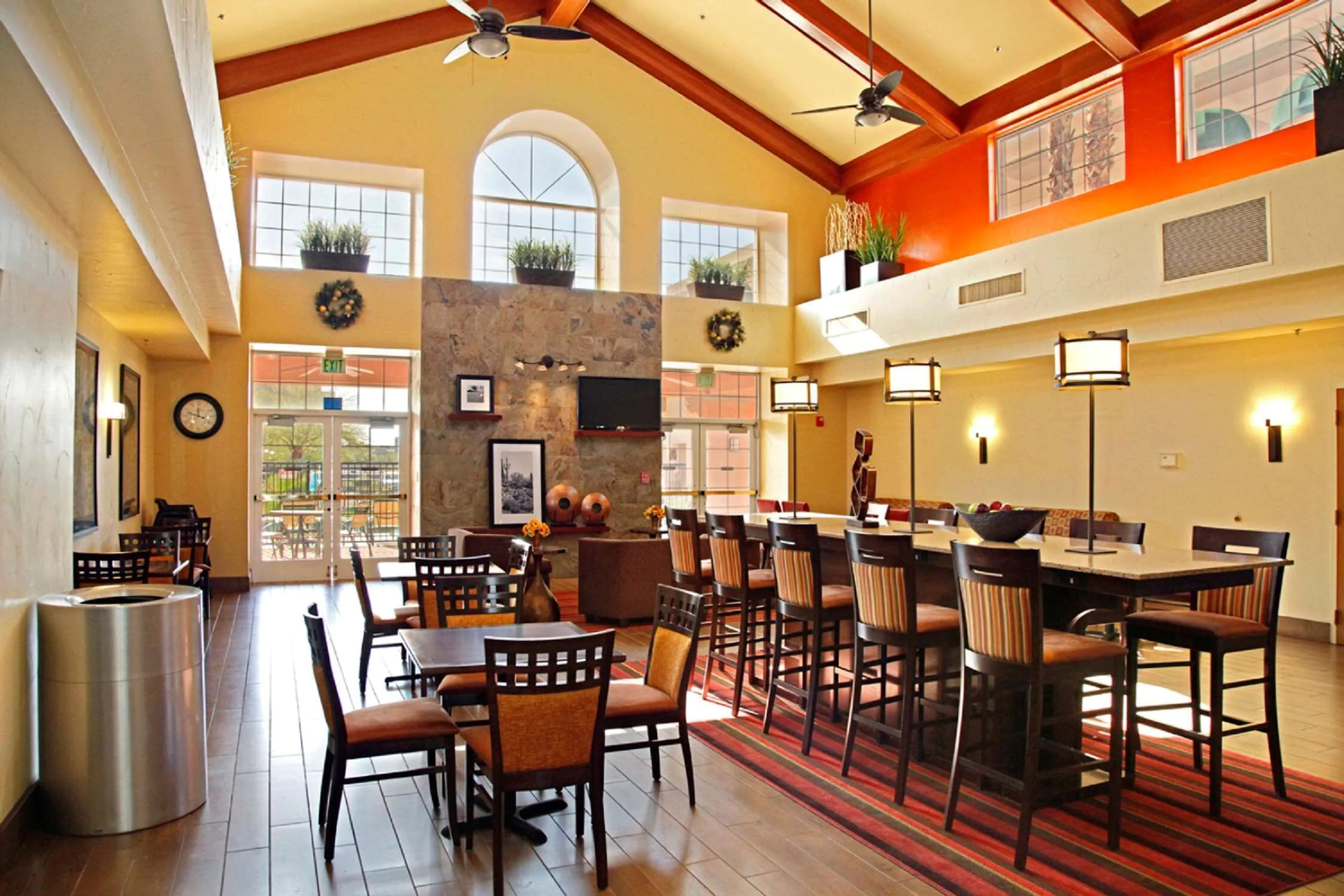 Hampton Inn & Suites Phoenix/Scottsdale Hampton Inn & Suites Phoenix/Scottsdale