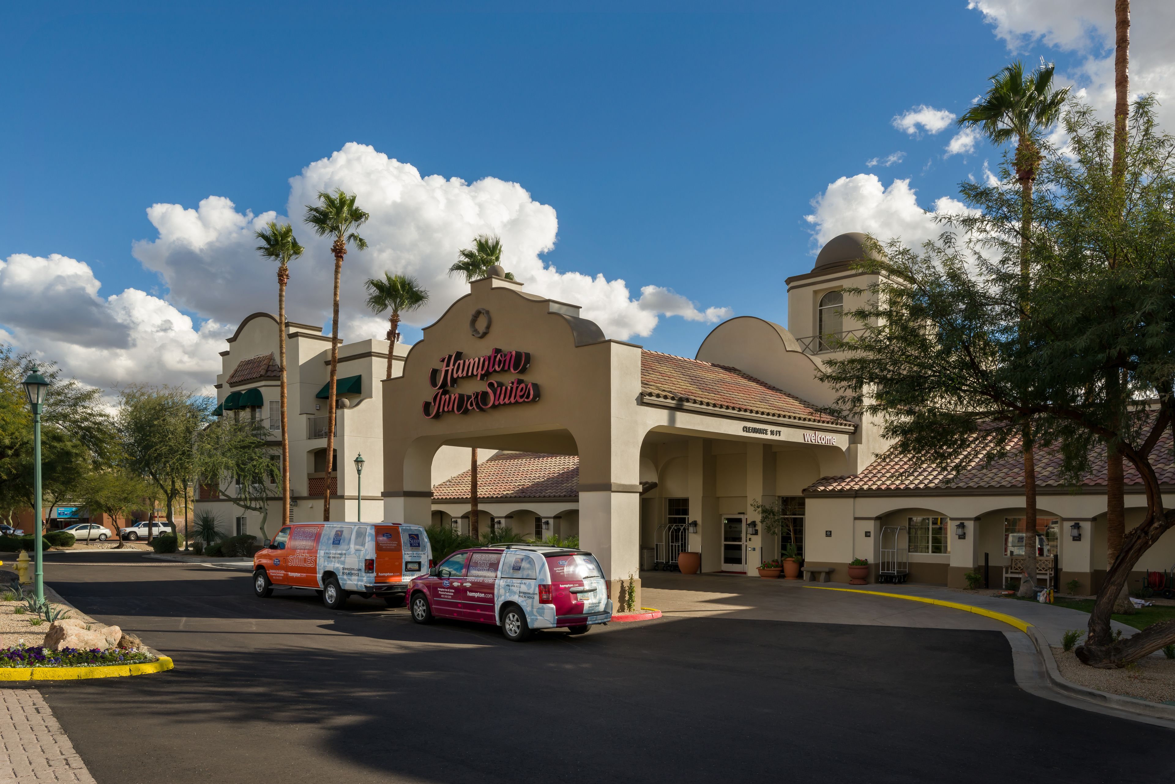 Hampton Inn & Suites Phoenix/Scottsdale Hampton Inn & Suites Phoenix/Scottsdale