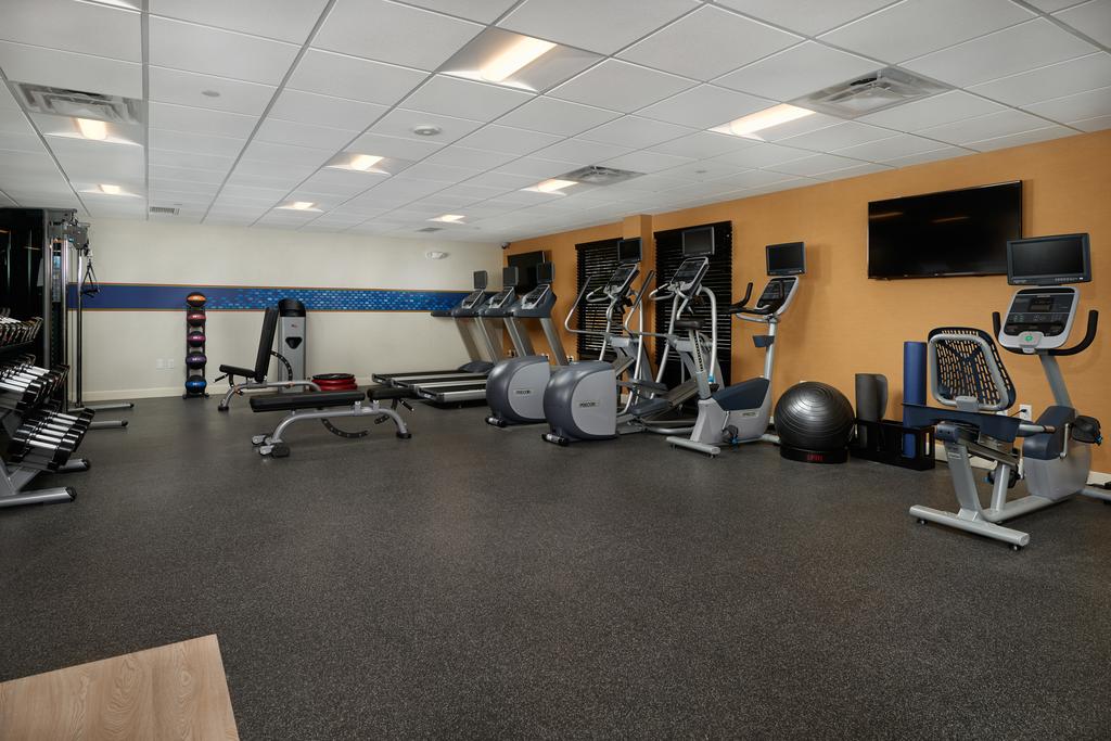 Hampton Inn & Suites Phoenix/Scottsdale on Shea Boulevard Hampton Inn & Suites Phoenix/Scottsdale on Shea Boulevard