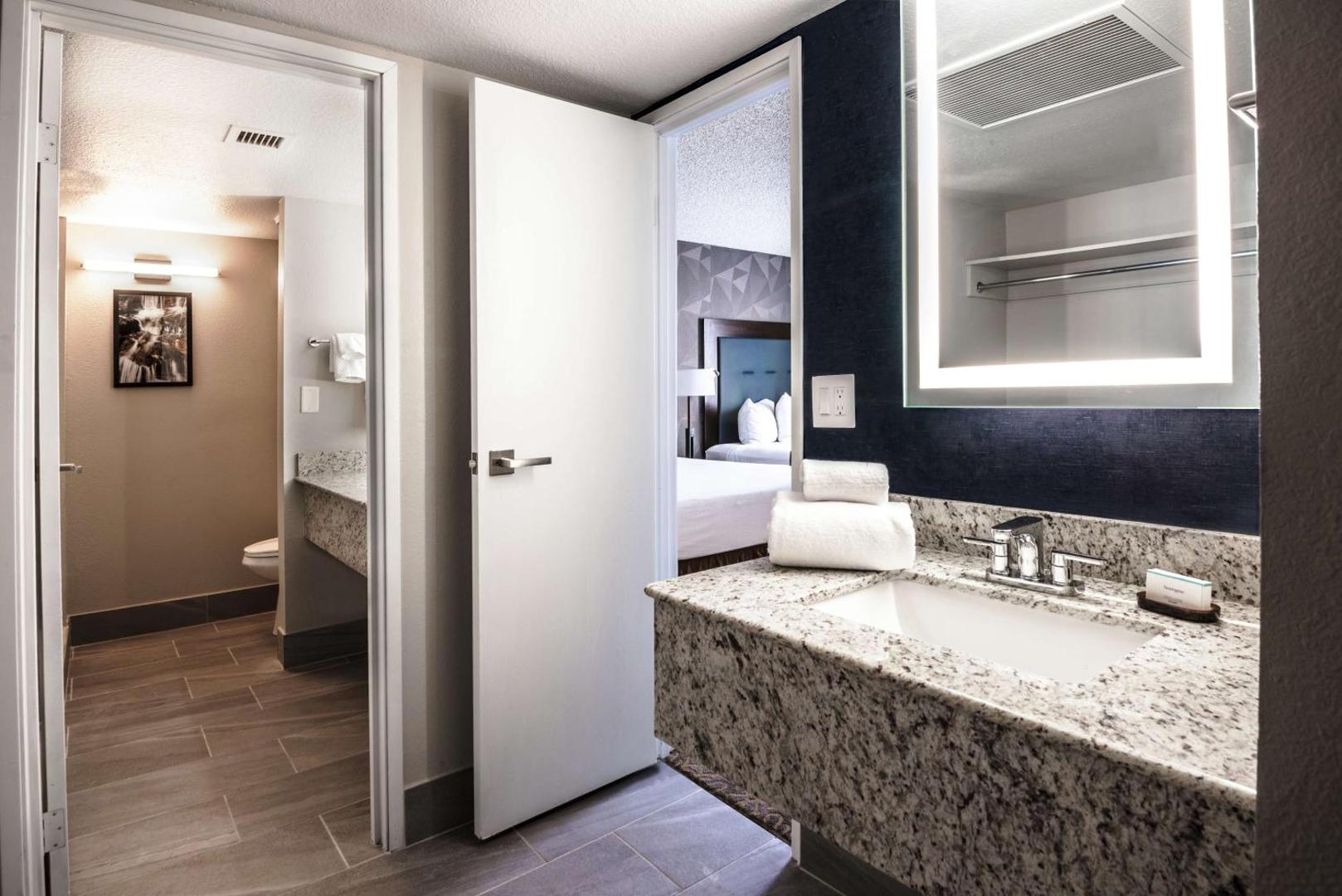 Embassy Suites by Hilton Tucson East Embassy Suites by Hilton Tucson East