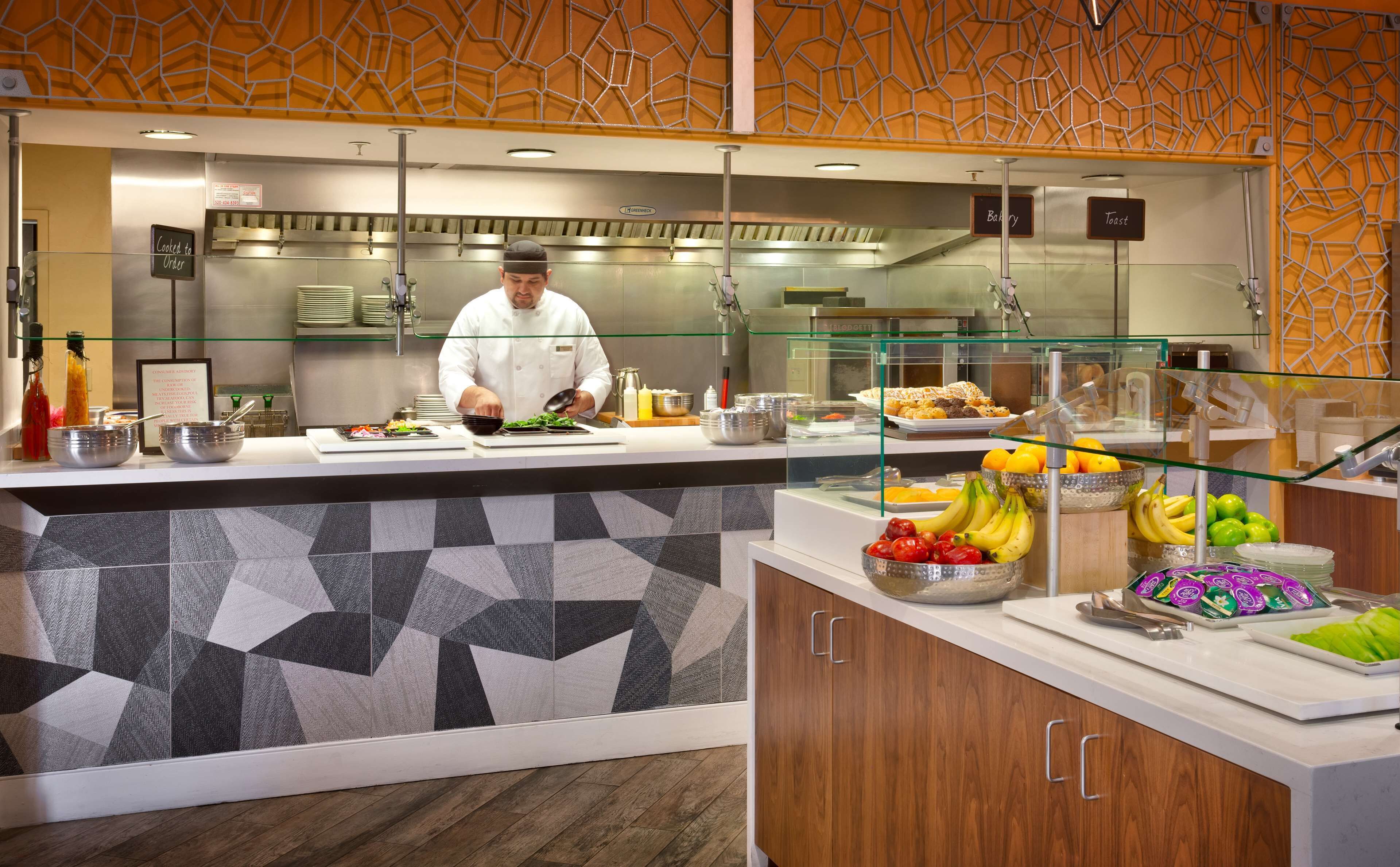 Embassy Suites by Hilton Tucson Paloma Village Embassy Suites by Hilton Tucson Paloma Village