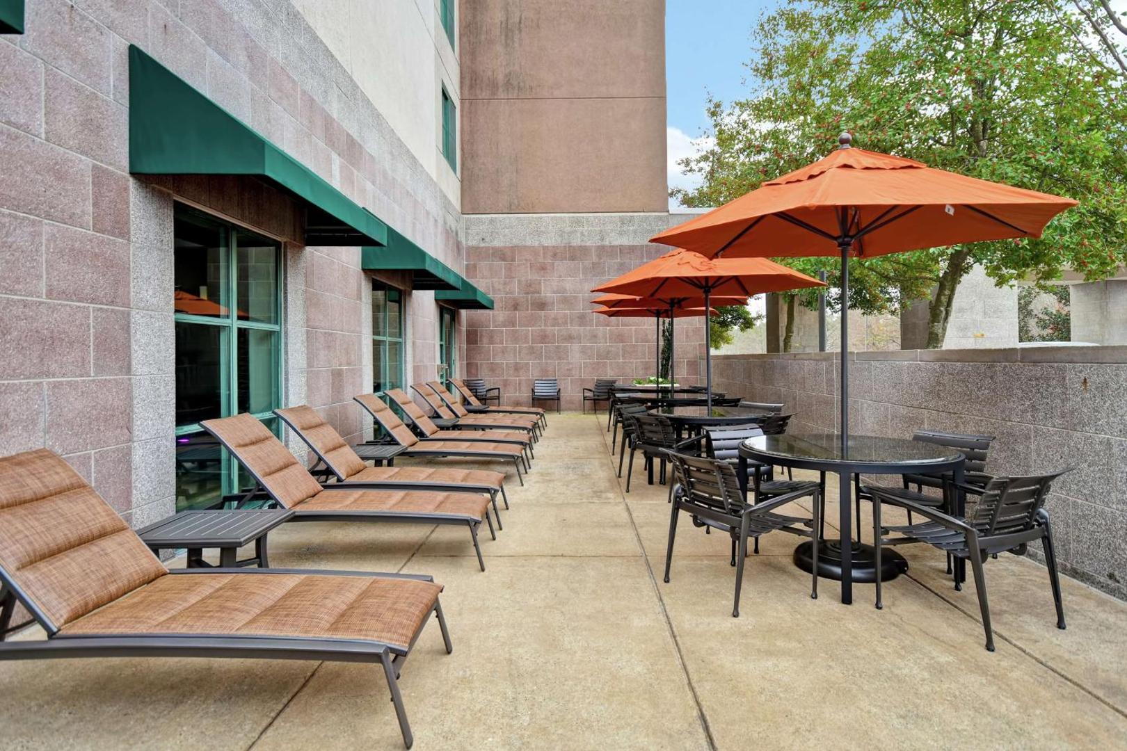 Embassy Suites Little Rock Embassy Suites Little Rock