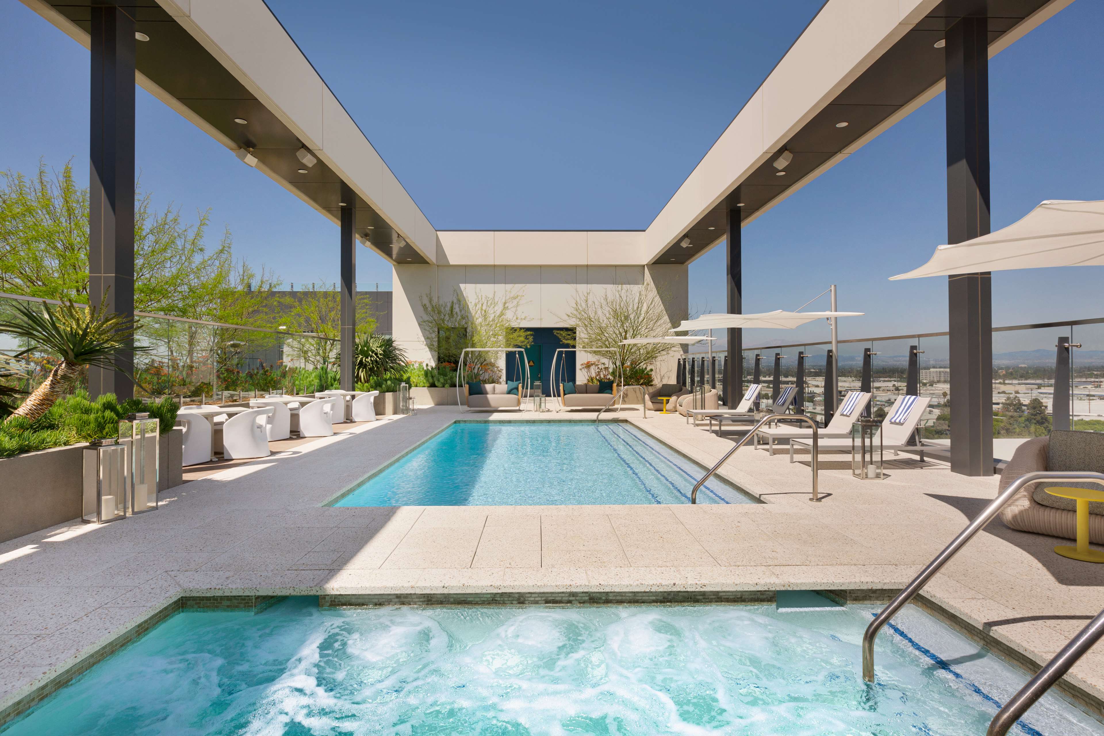 The Viv Hotel, Anaheim, a Tribute Portfolio Hotel The Viv Hotel, Anaheim, a Tribute Portfolio Hotel