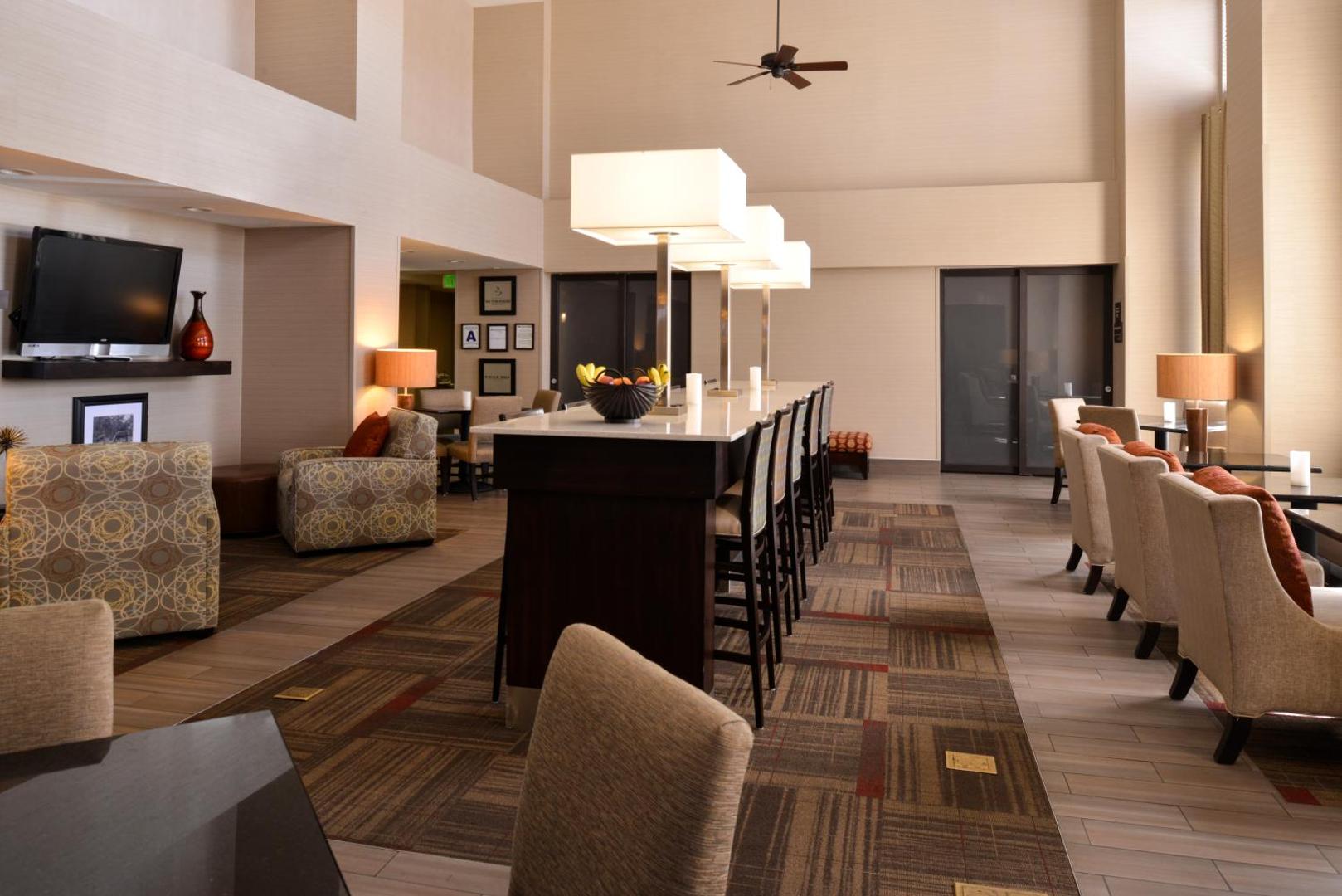 Hampton Inn & Suites Banning-Beaumont Hampton Inn & Suites Banning-Beaumont