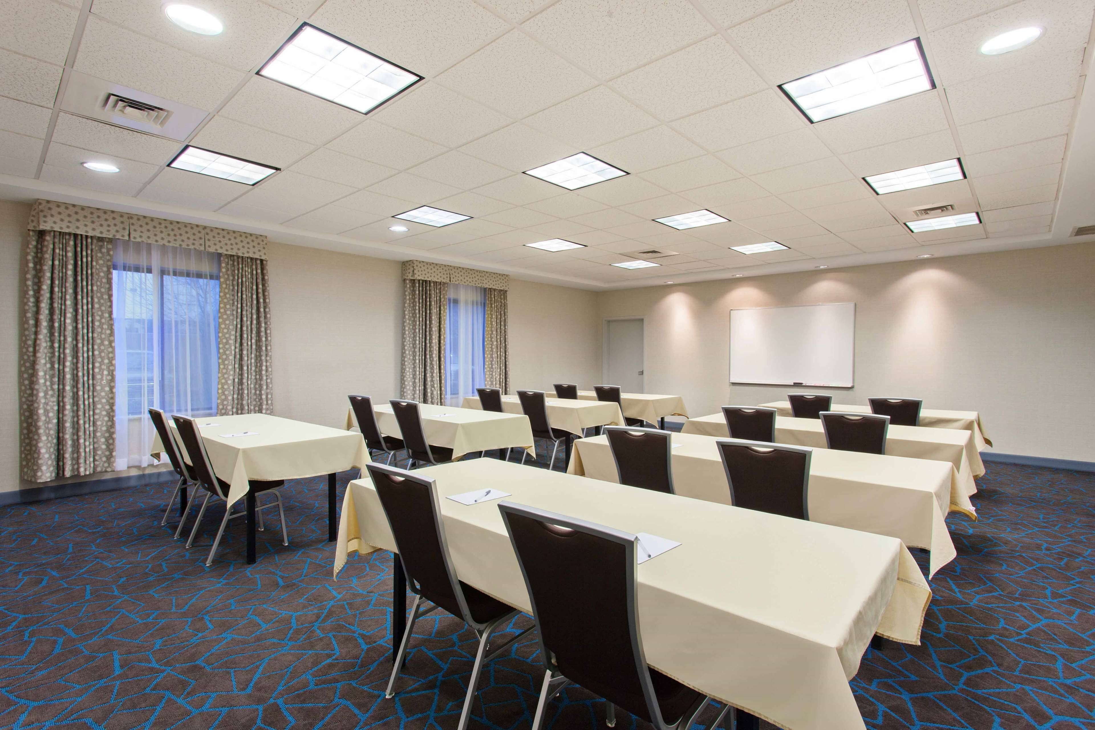 Hampton Inn & Suites Clovis Hampton Inn & Suites Clovis
