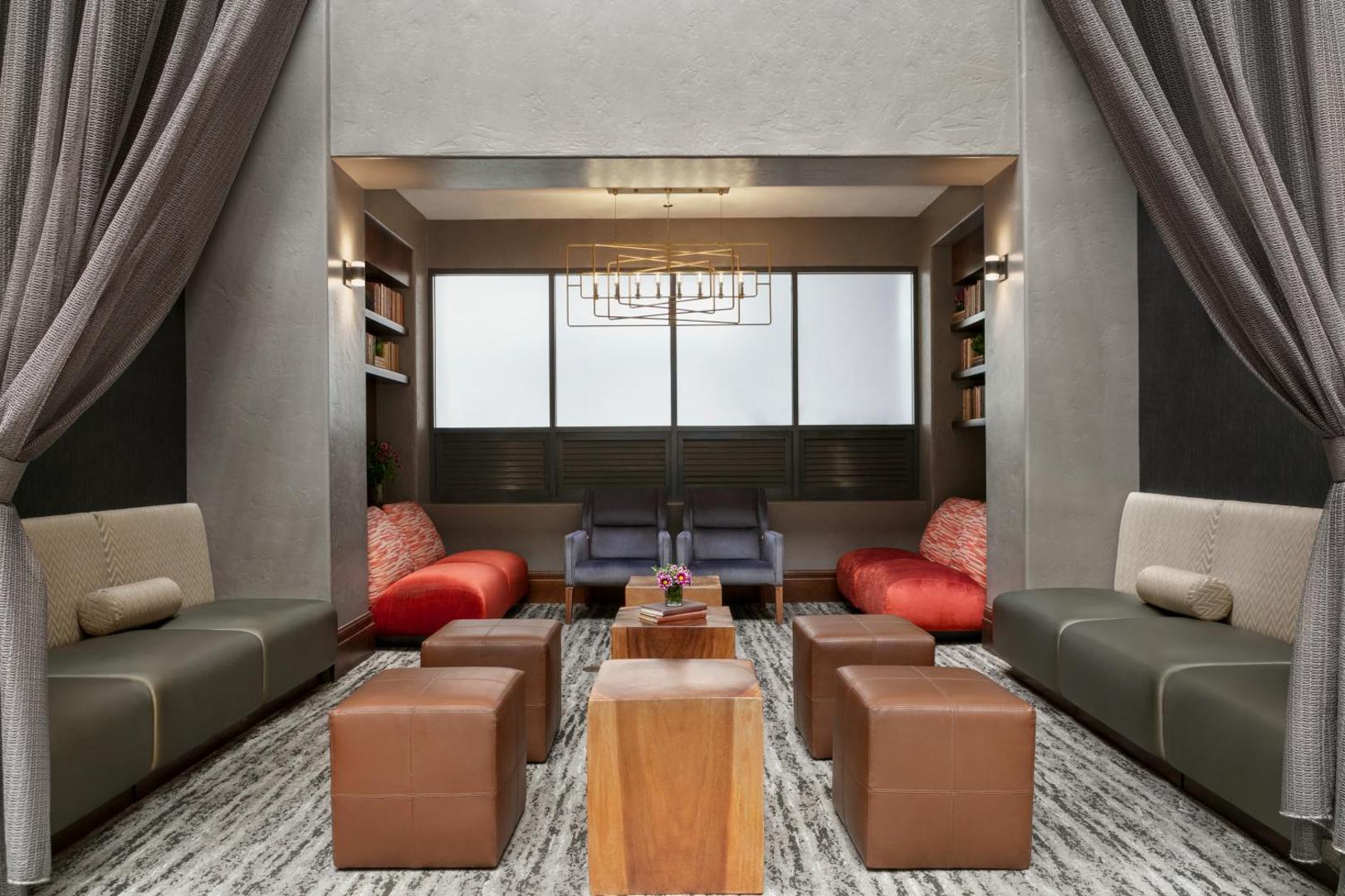 Embassy Suites by Hilton Los Angeles Downey Embassy Suites by Hilton Los Angeles Downey