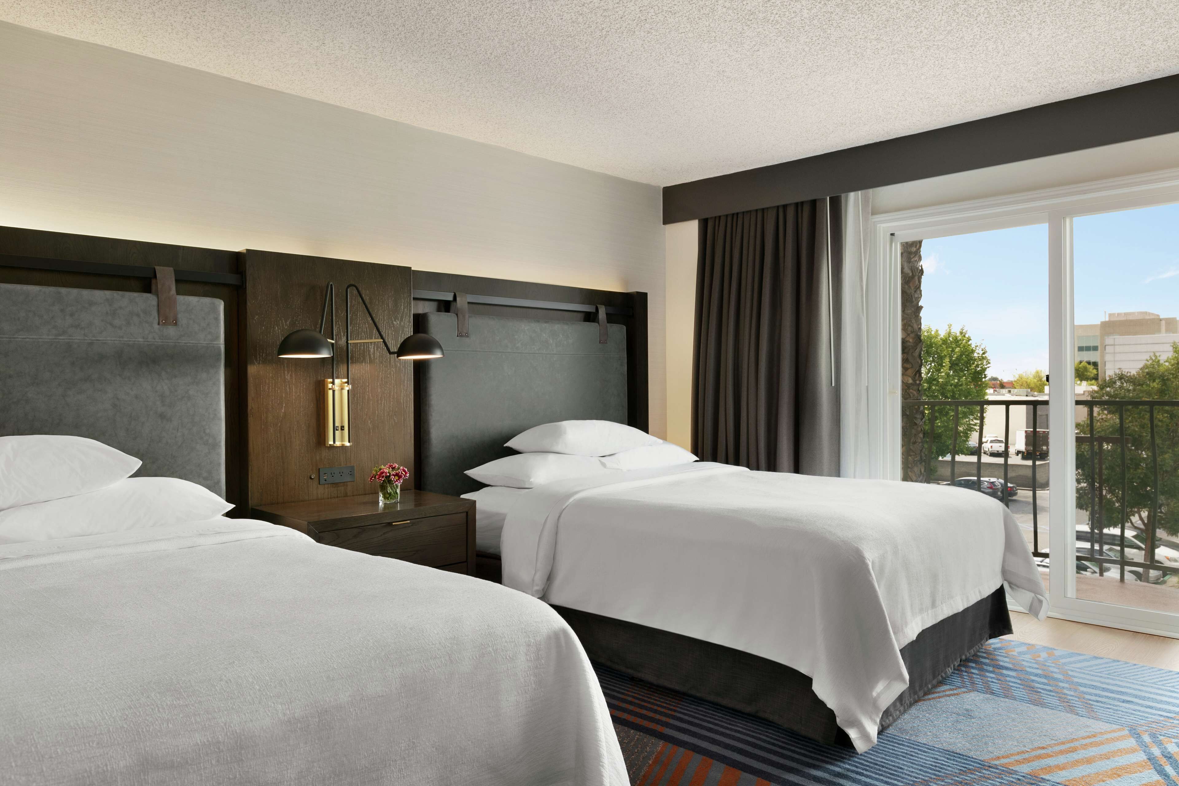 Embassy Suites by Hilton Los Angeles Downey Embassy Suites by Hilton Los Angeles Downey