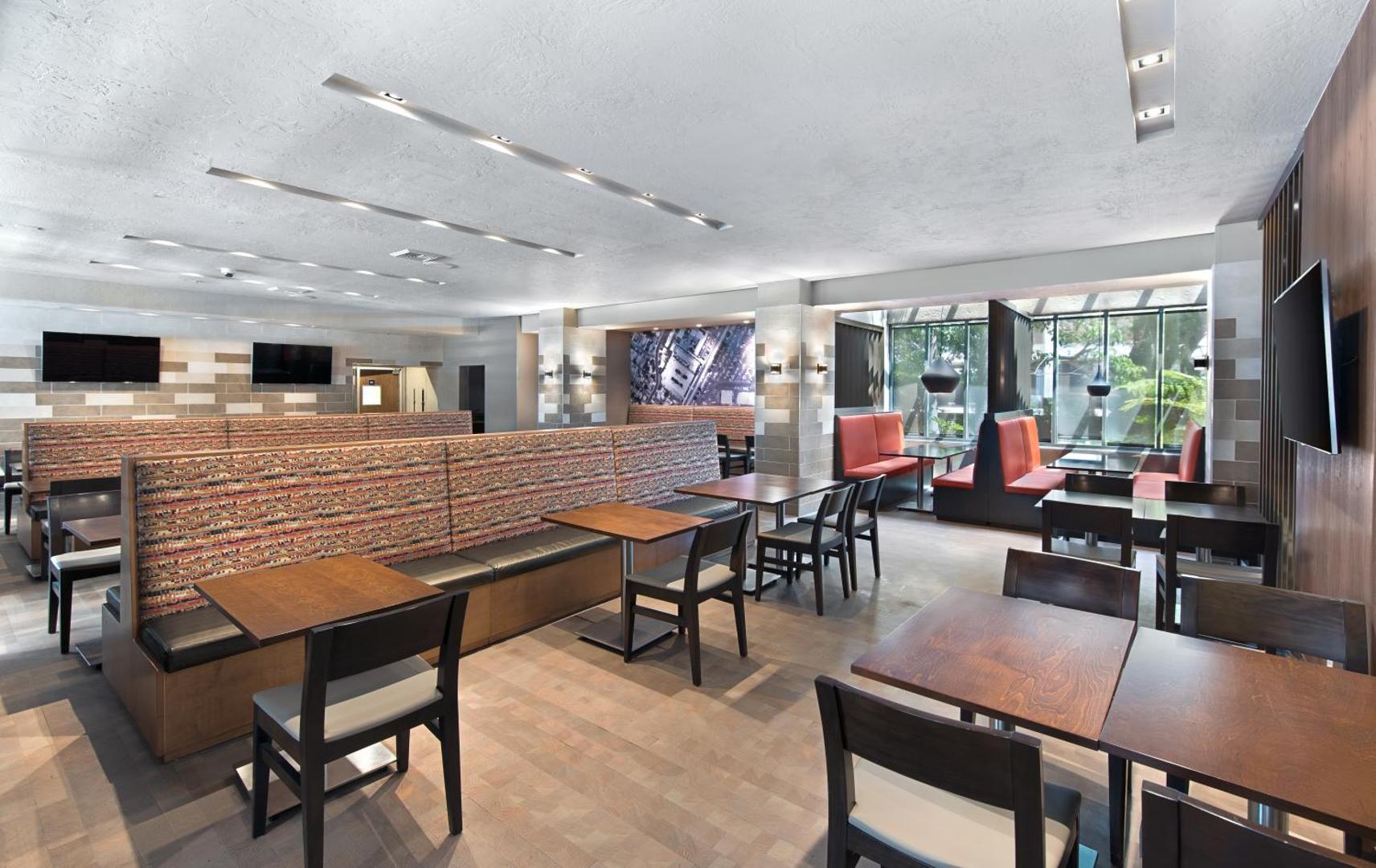 Embassy Suites by Hilton Los Angeles Downey Embassy Suites by Hilton Los Angeles Downey