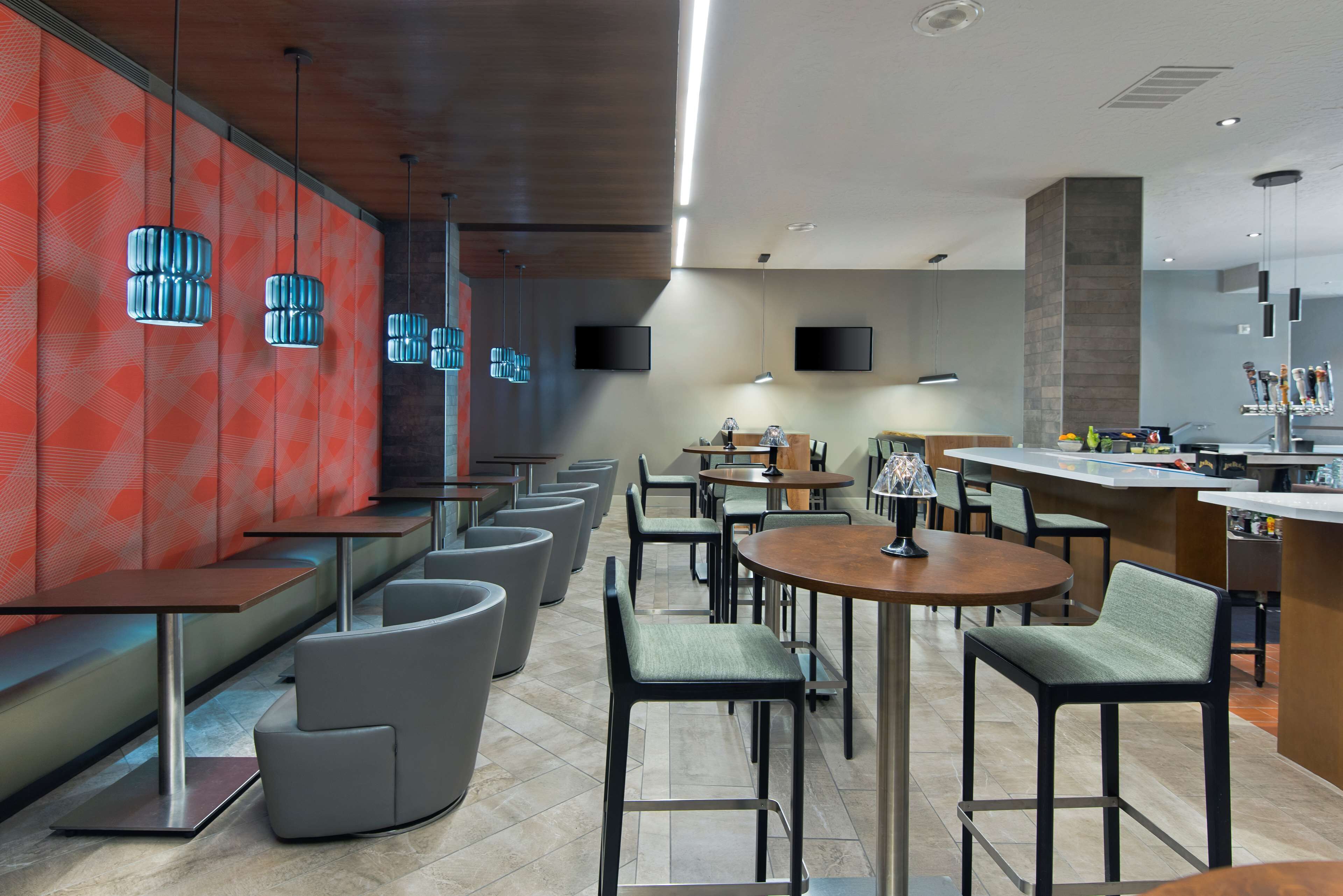 Embassy Suites by Hilton Los Angeles Downey Embassy Suites by Hilton Los Angeles Downey