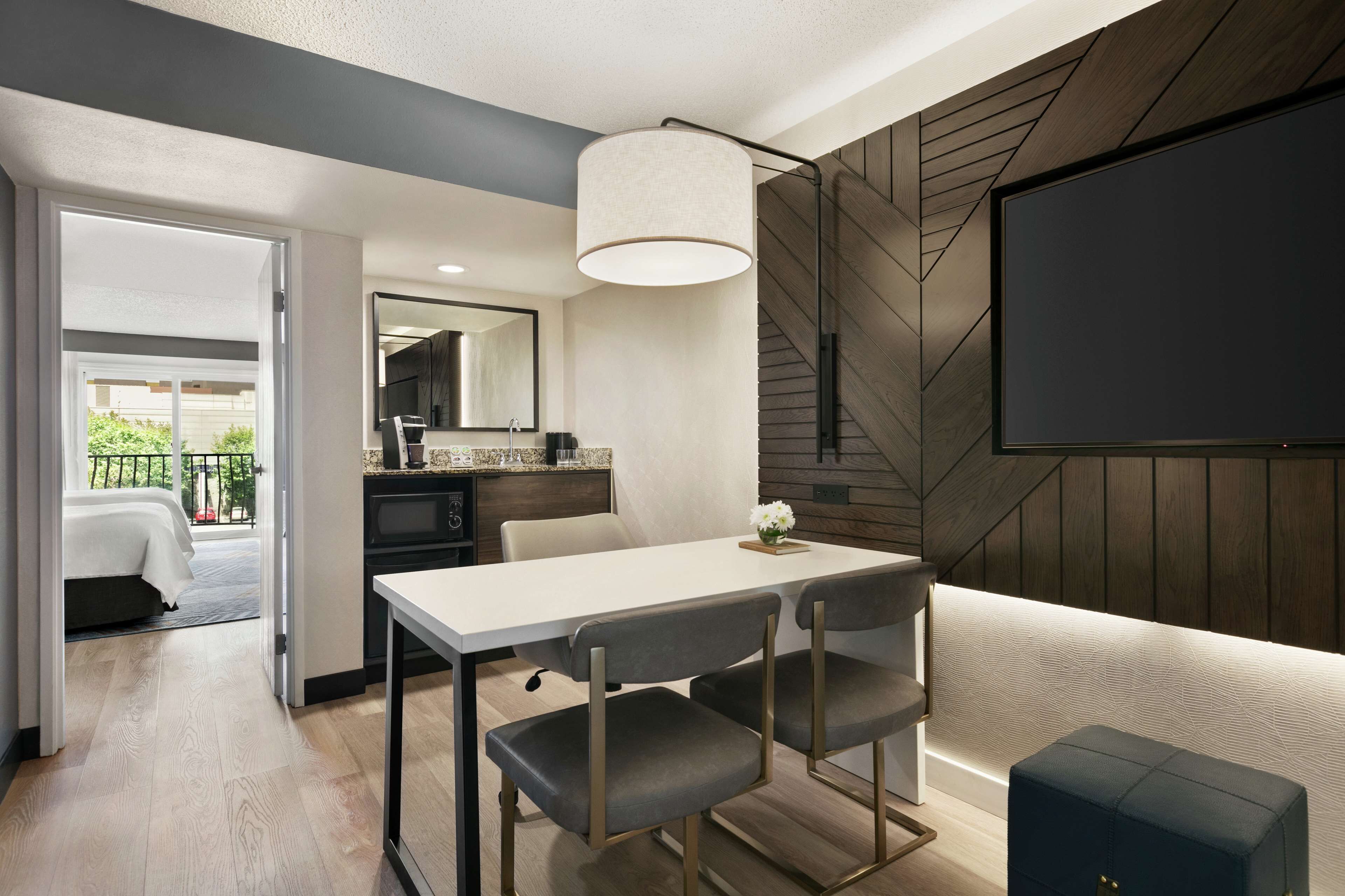 Embassy Suites by Hilton Los Angeles Downey Embassy Suites by Hilton Los Angeles Downey