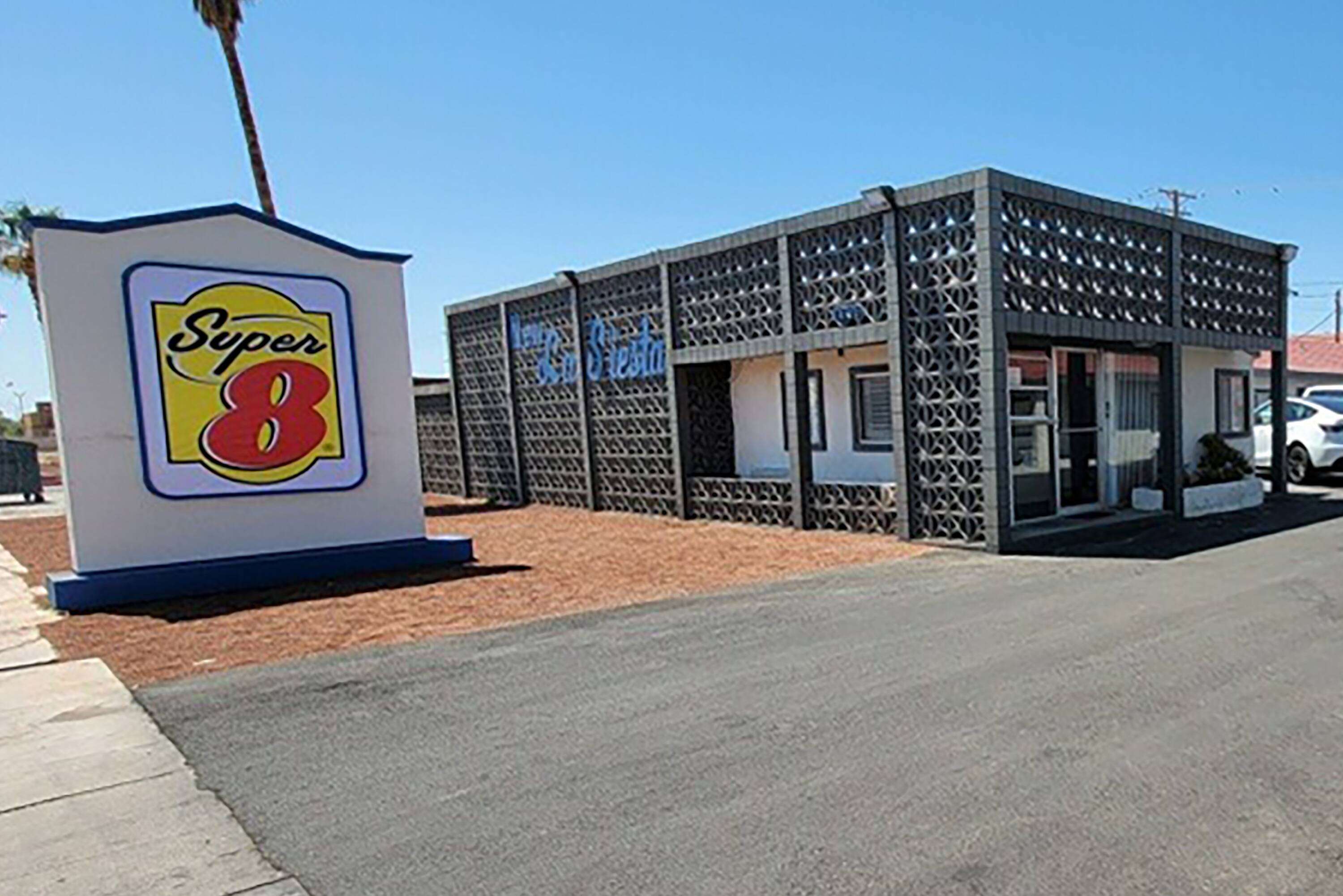 Super 8 by Wyndham El Centro North Super 8 by Wyndham El Centro North