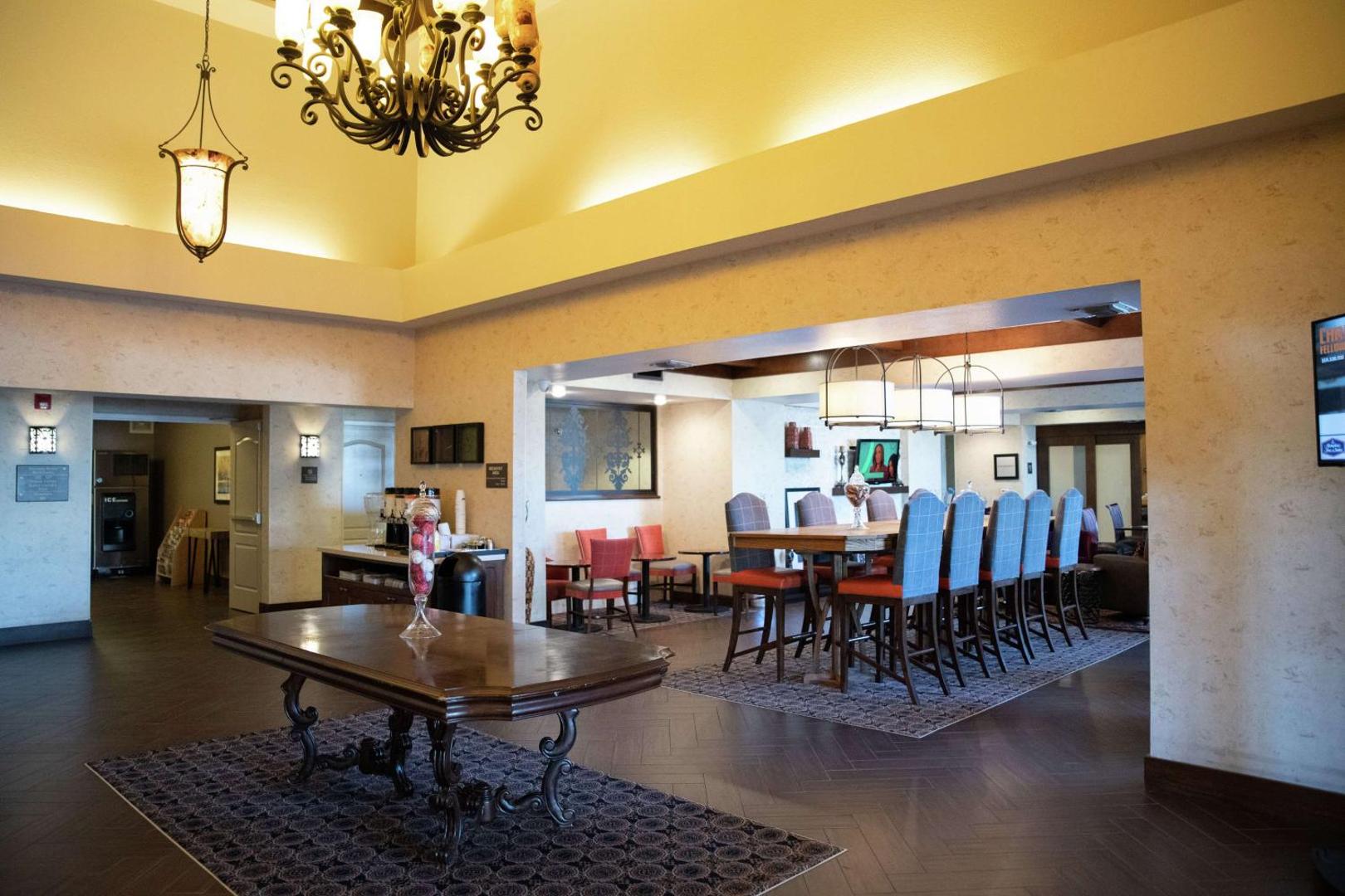 Hampton Inn & Suites Fresno Hampton Inn & Suites Fresno