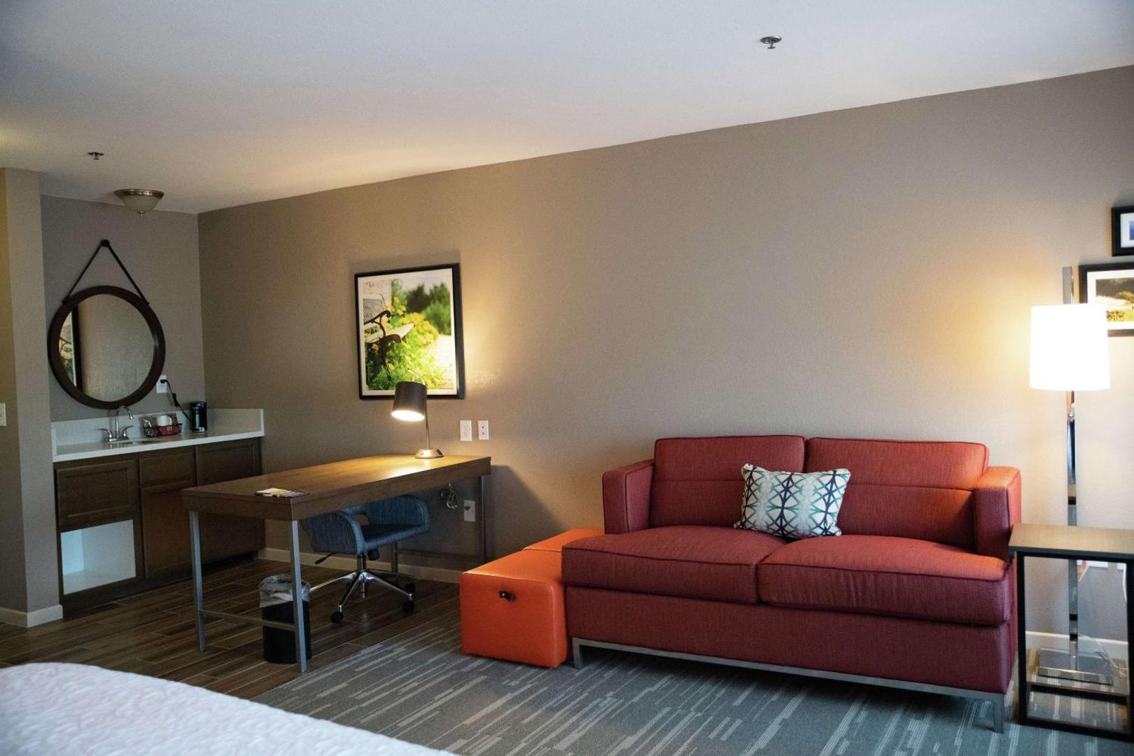 Hampton Inn & Suites Fresno Hampton Inn & Suites Fresno