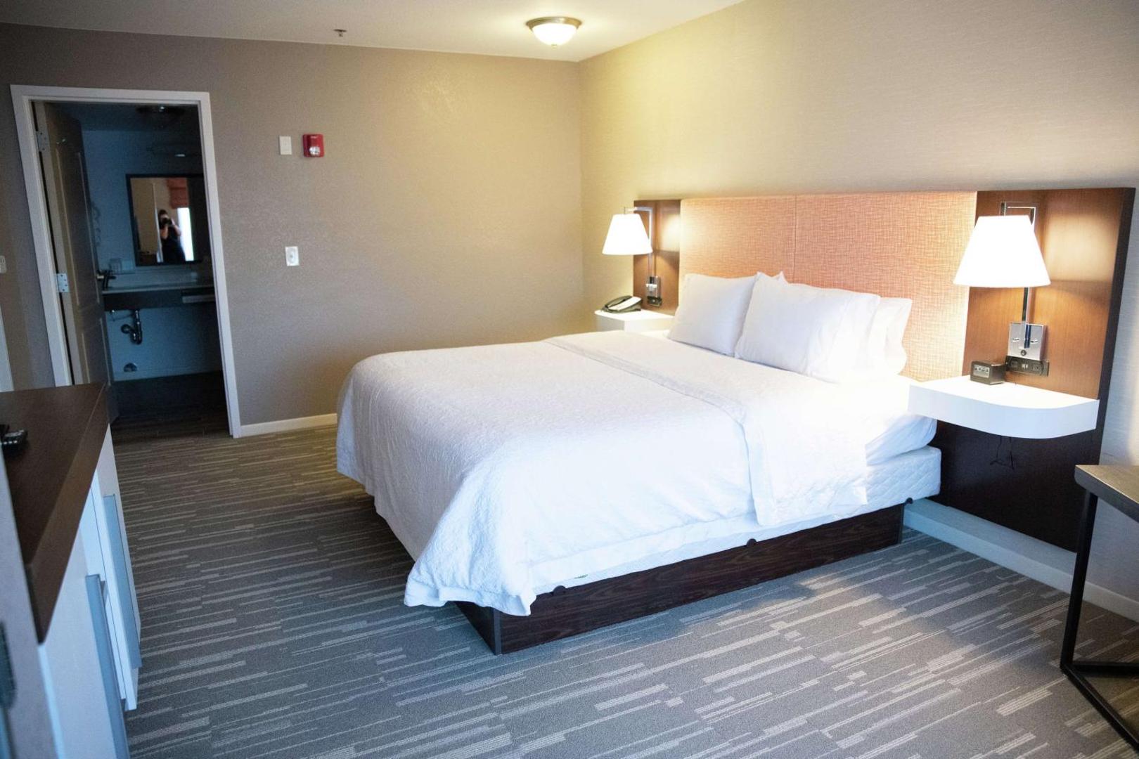 Hampton Inn & Suites Fresno Hampton Inn & Suites Fresno