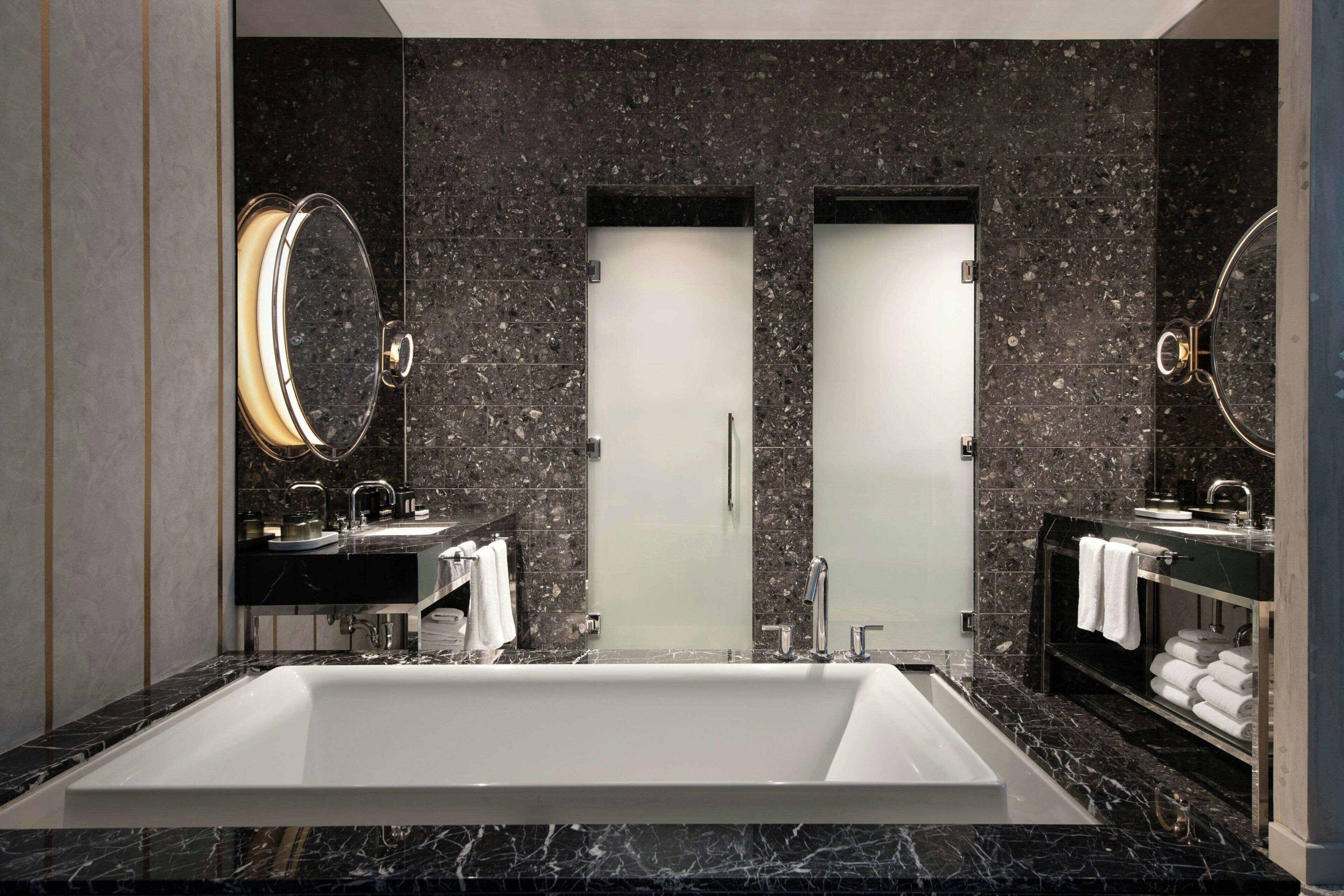 W Hollywood W Hollywood