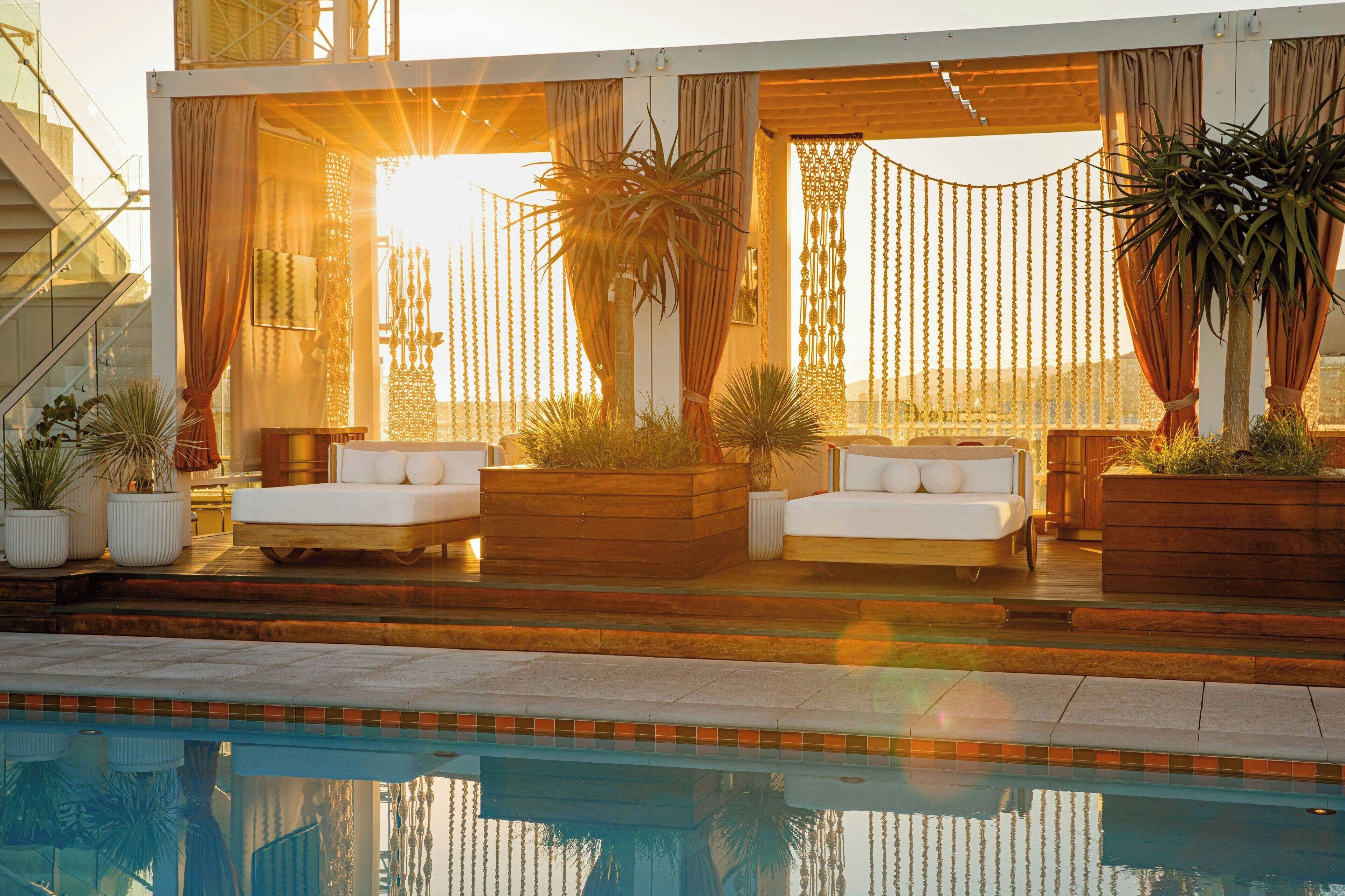 W Hollywood W Hollywood