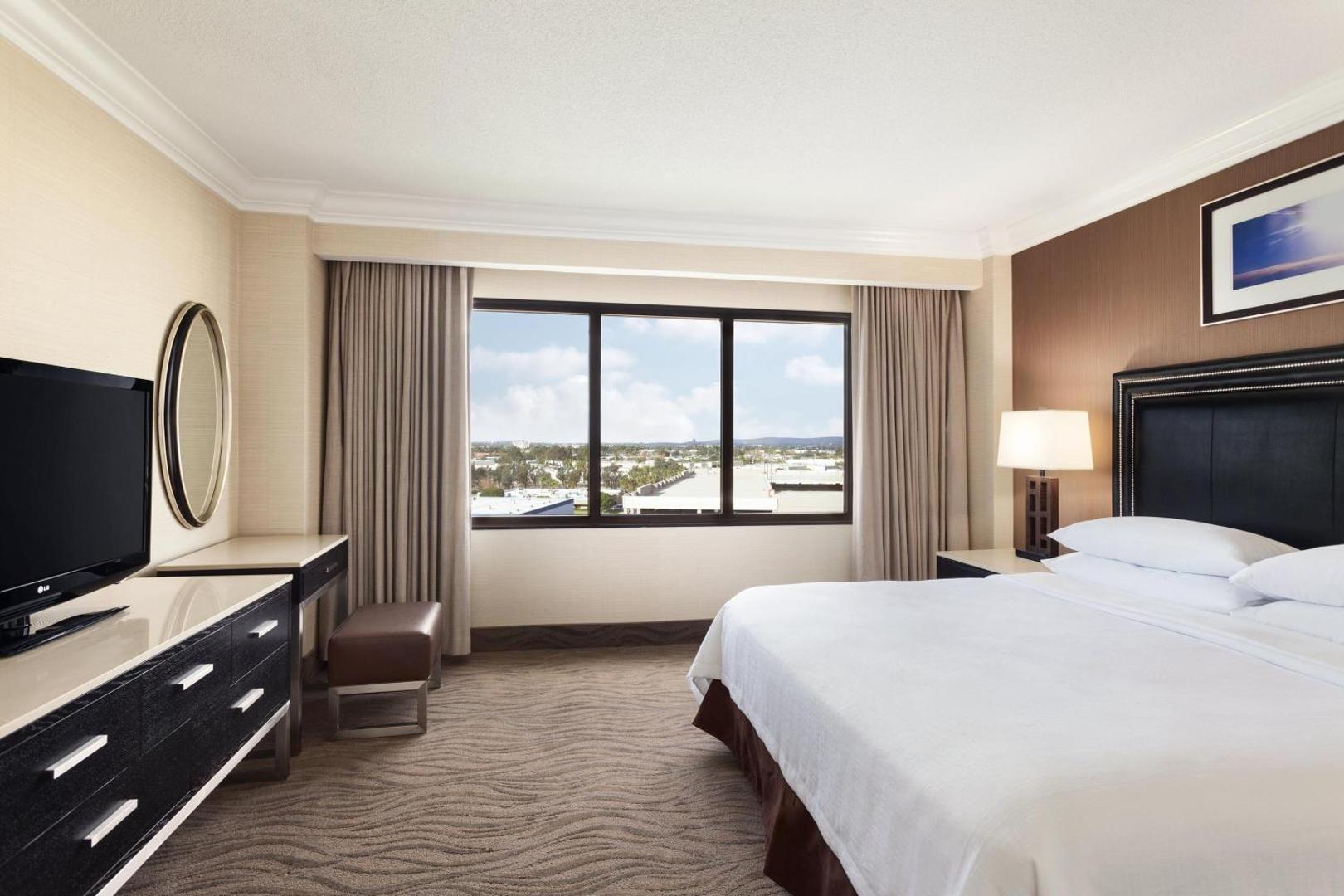 Embassy Suites by Hilton Irvine Orange County Airport Embassy Suites by Hilton Irvine Orange County Airport
