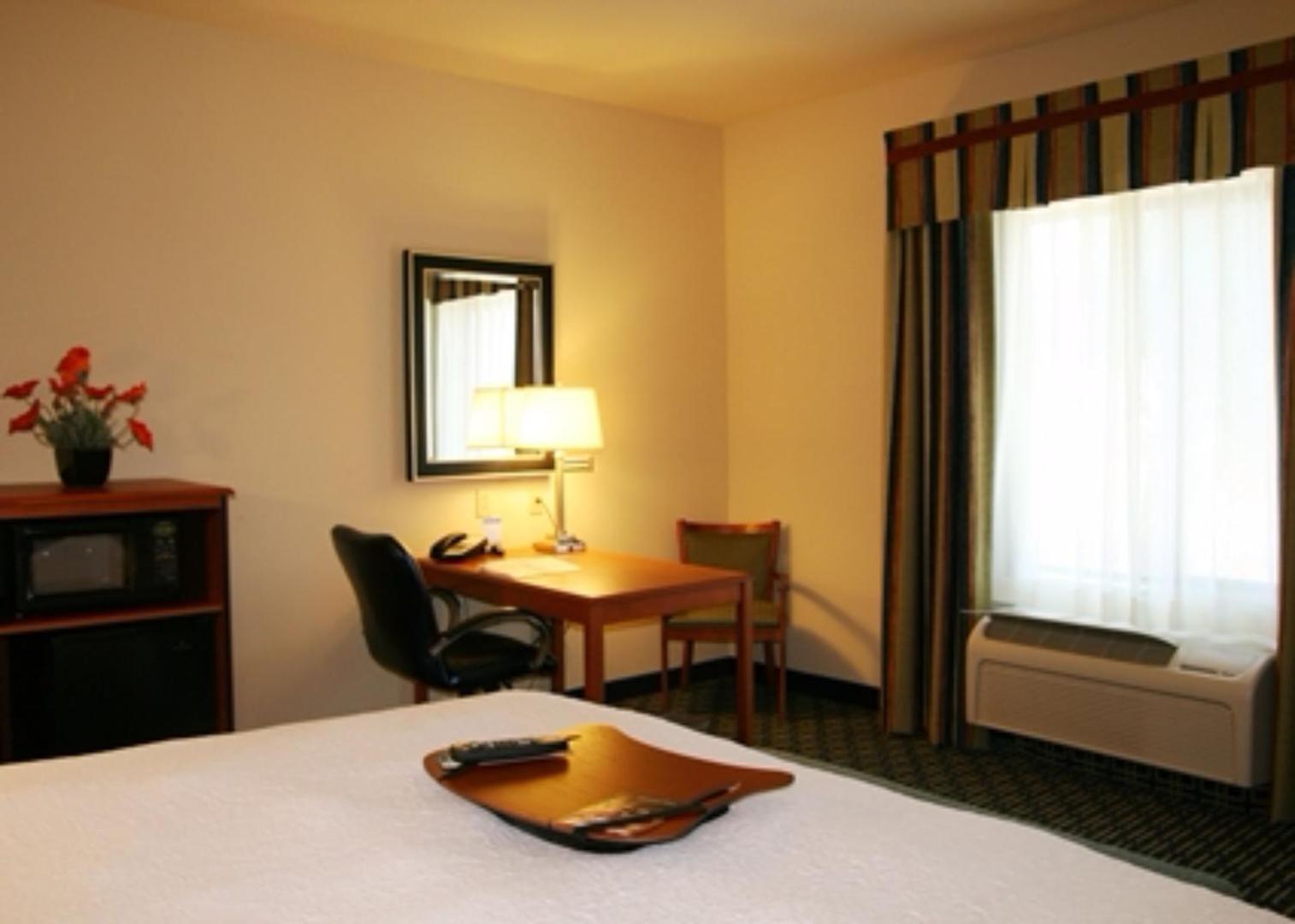 Hampton Inn & Suites Lancaster Hampton Inn & Suites Lancaster