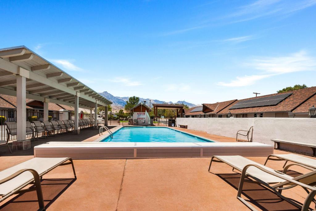 Best Western Plus Frontier Motel Best Western Plus Frontier Motel