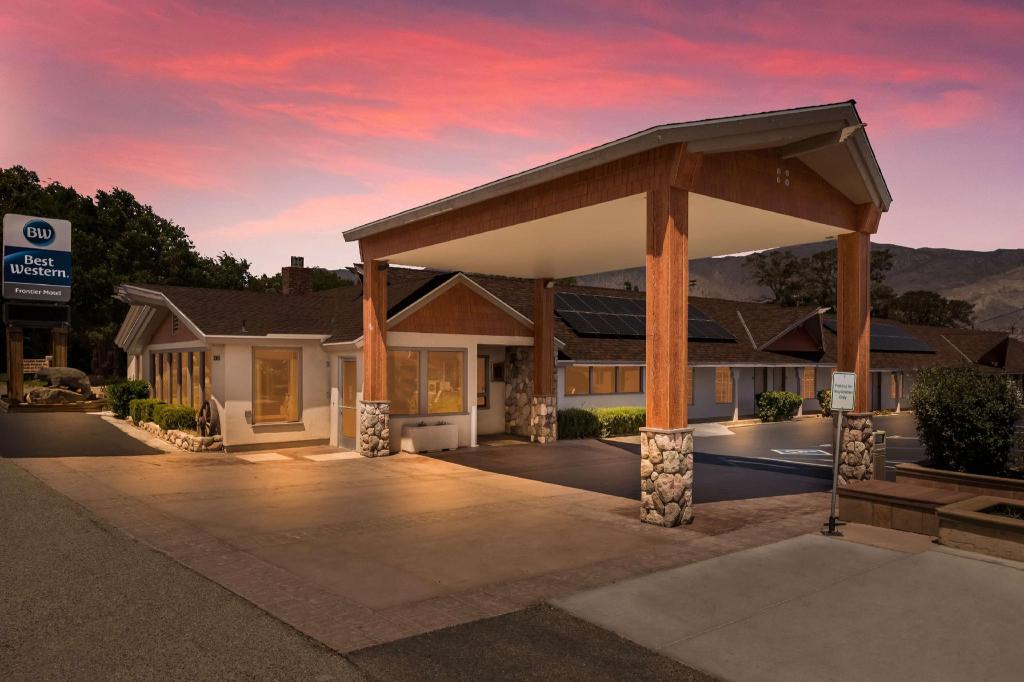 Best Western Plus Frontier Motel Best Western Plus Frontier Motel