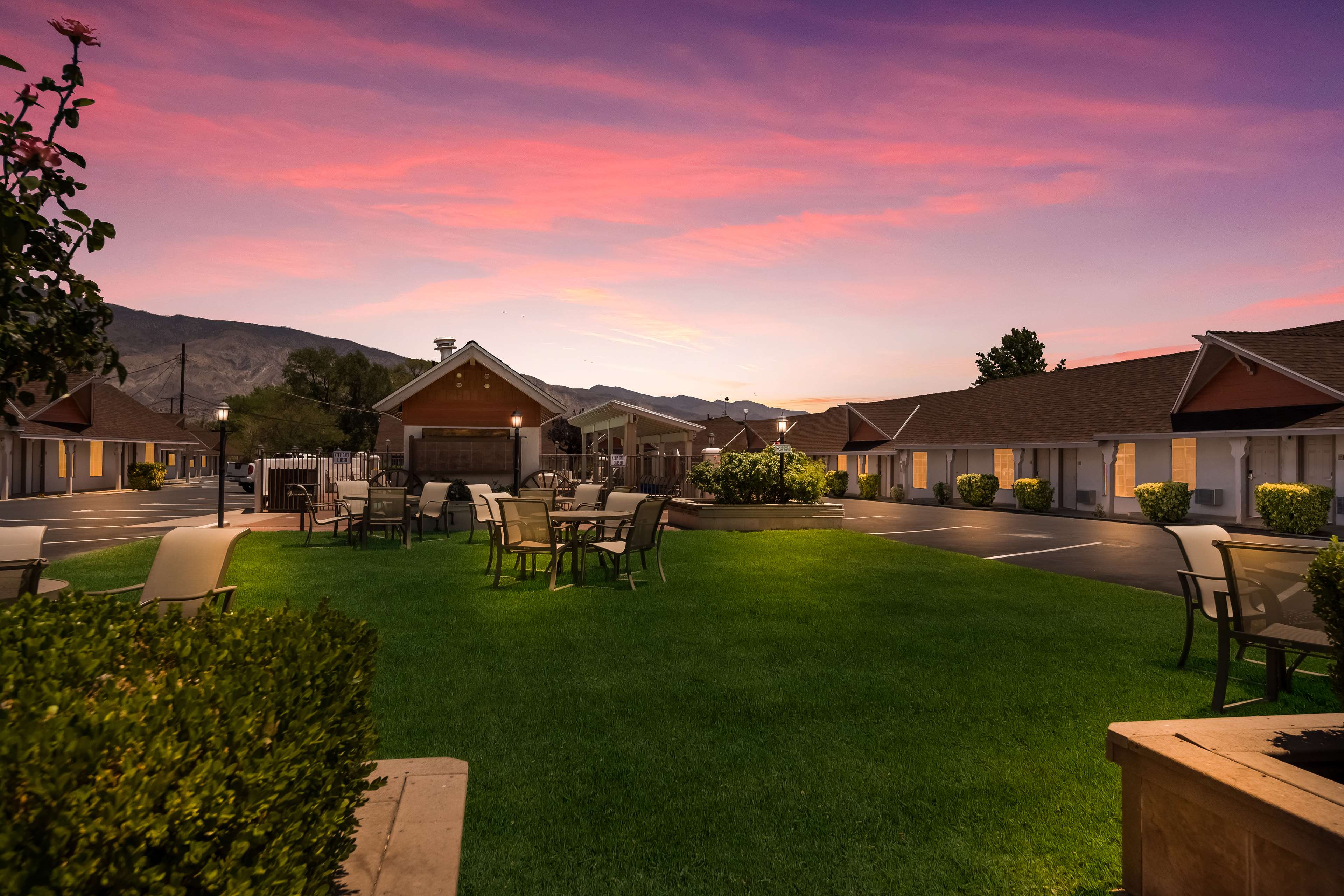 Best Western Plus Frontier Motel Best Western Plus Frontier Motel